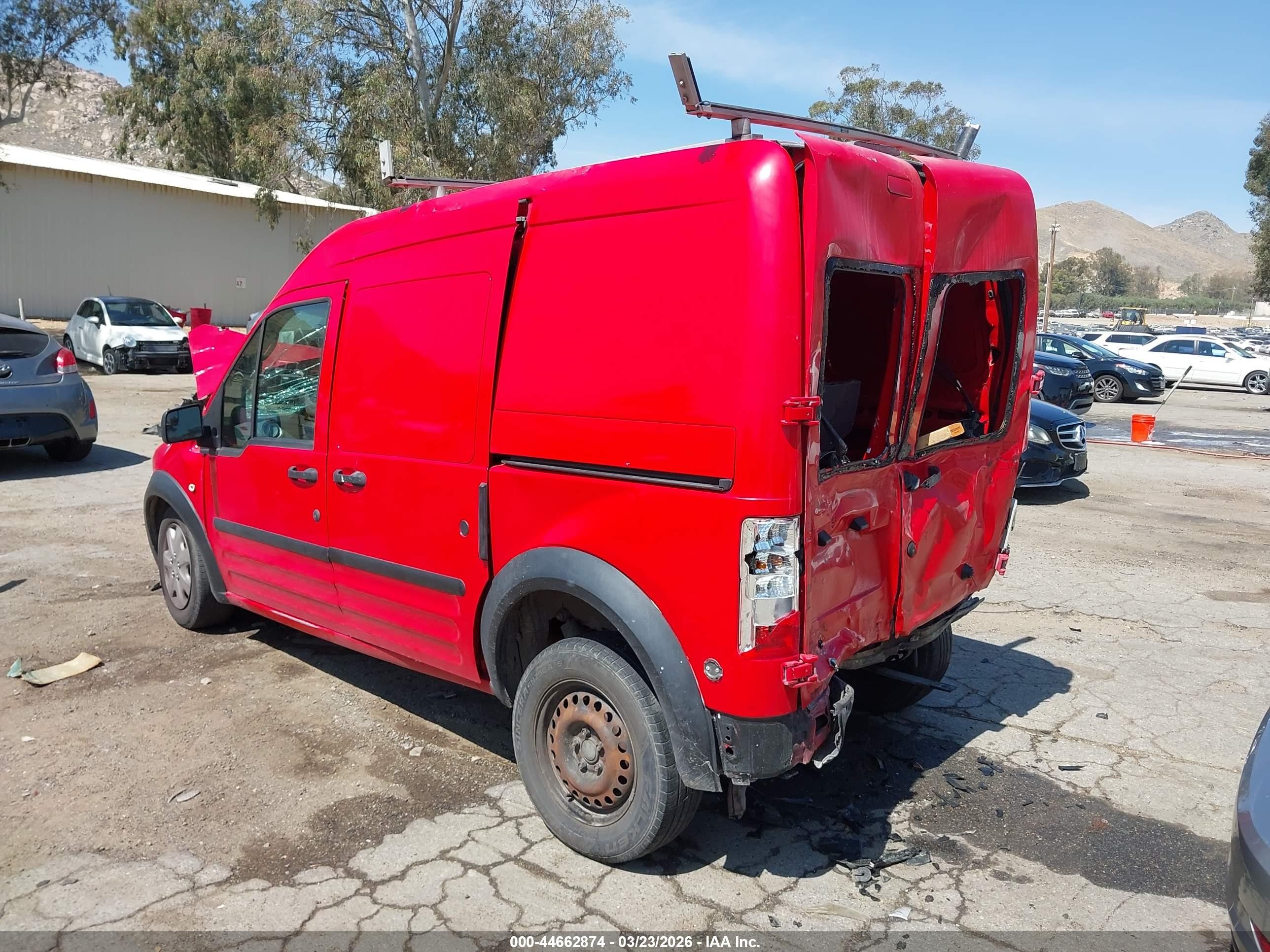 2013 Ford Transit Connect Xl Красный vin: NM0LS7CN2DT126949