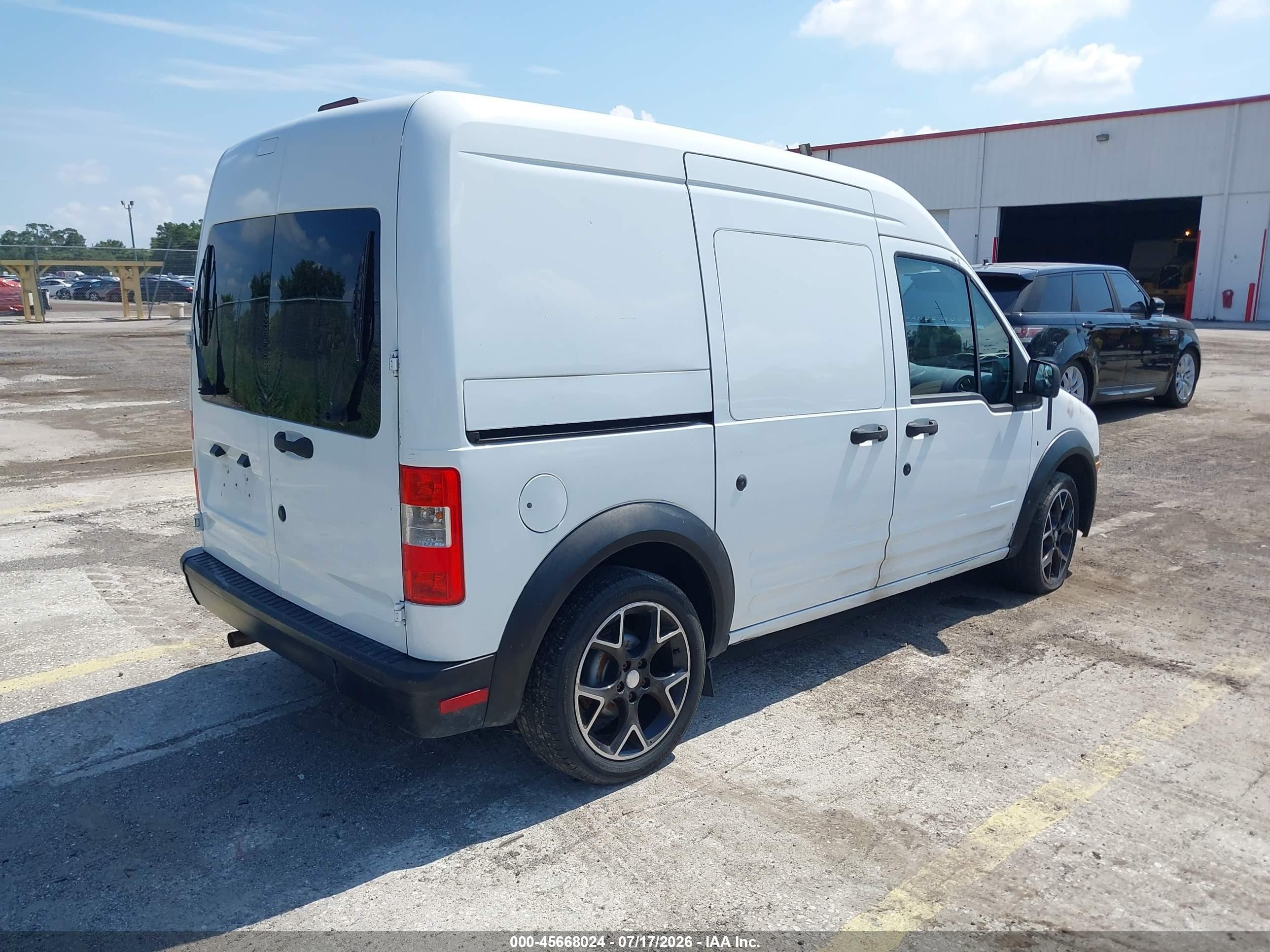 2013 Ford Transit Connect Xl Белый vin: NM0LS7CN3DT126443