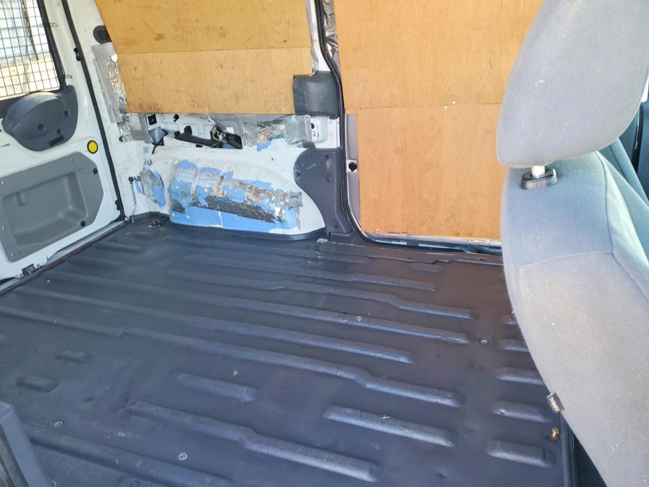 2013 Ford Transit Co - Delivery Van Белый vin: NM0LS7CN4DT125964