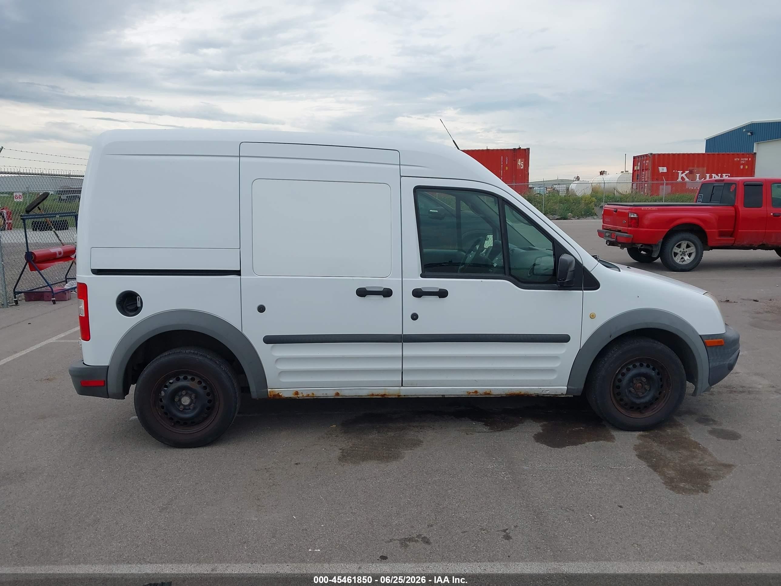 2013 Ford Transit Connect Xl Белый vin: NM0LS7CN6DT159064