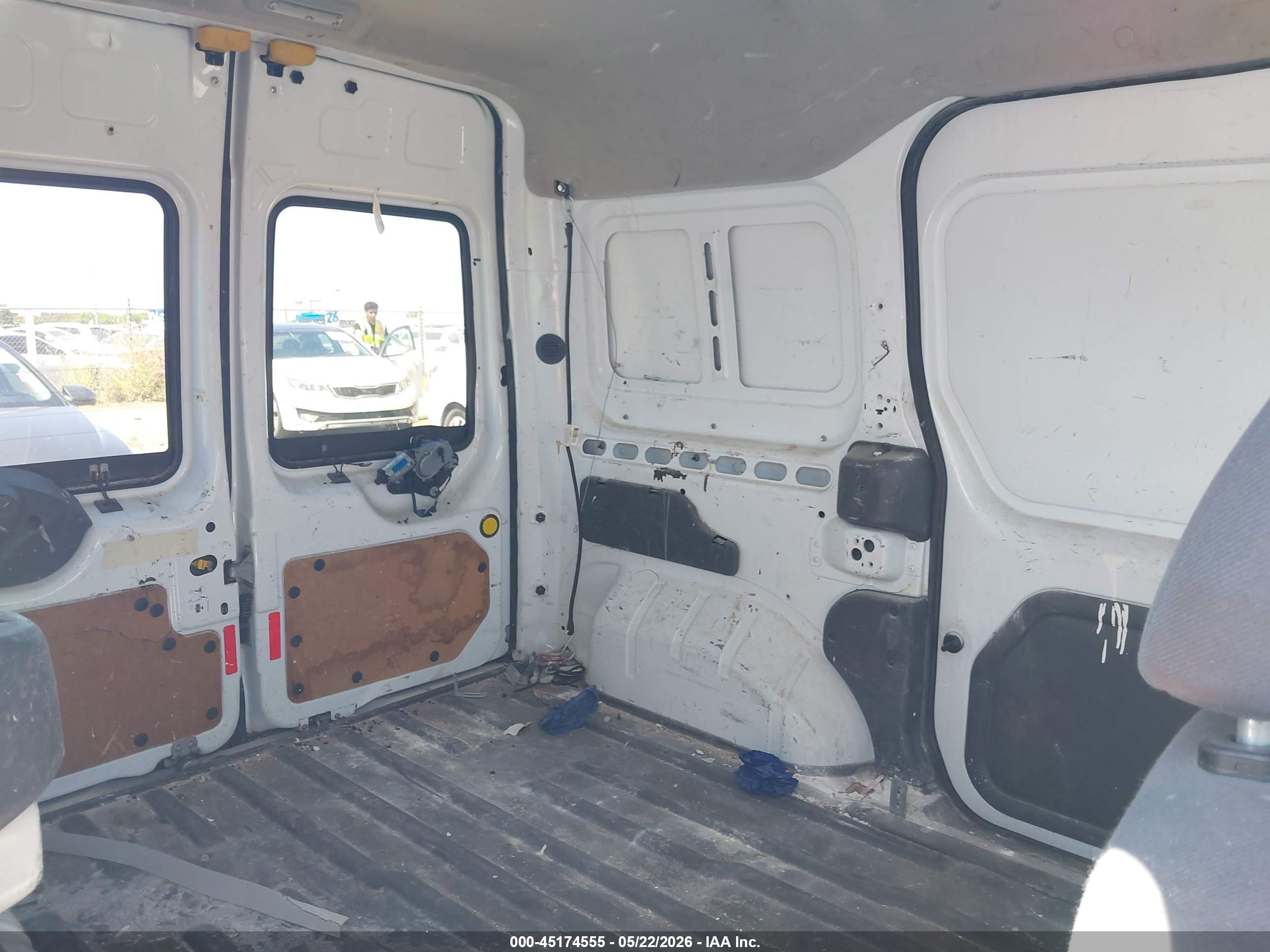 2012 Ford Transit Connect Xlt Белый vin: NM0LS7DN2CT081900