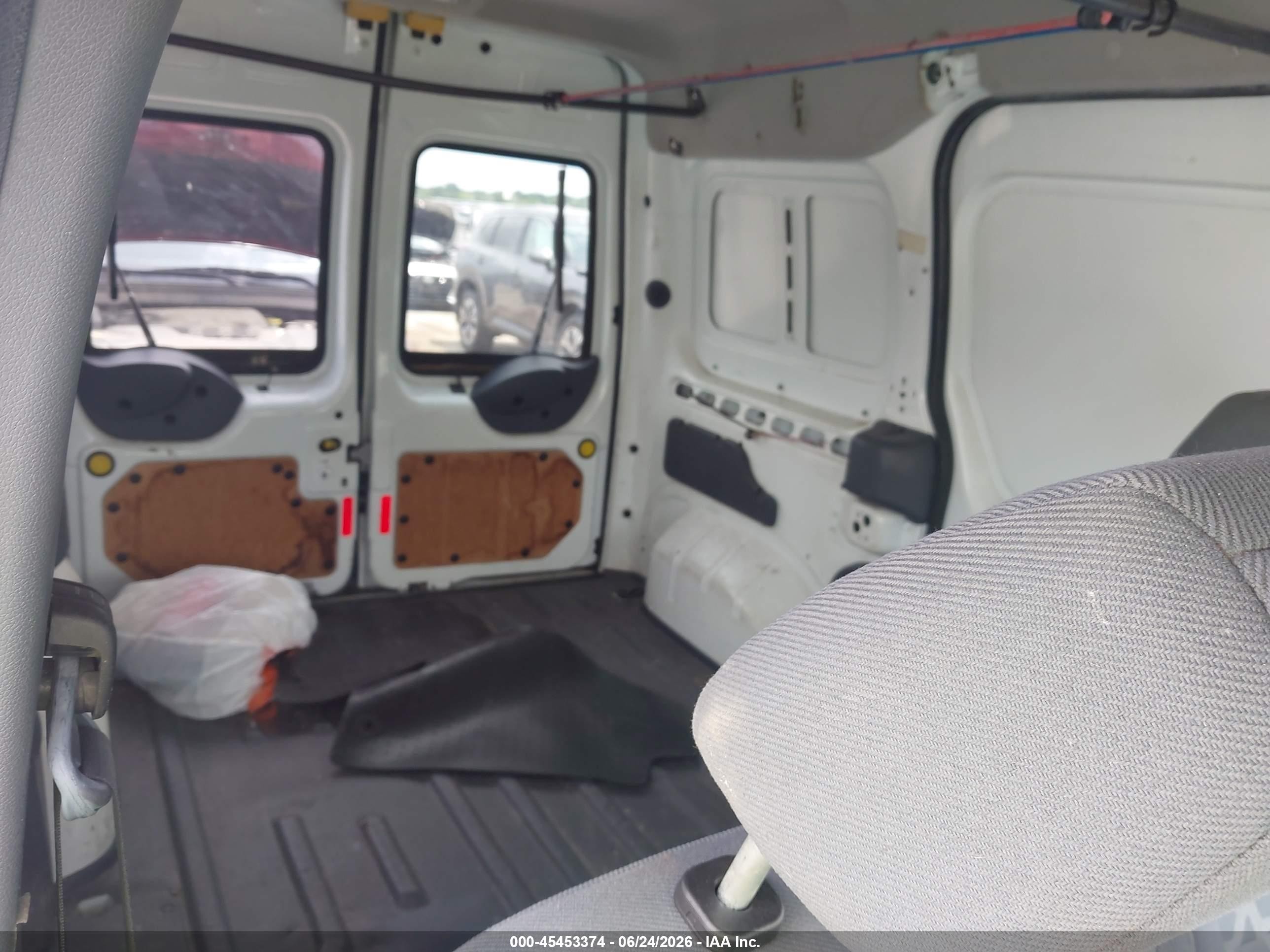 2013 Ford Transit Connect Xlt White vin: NM0LS7DN2DT162266