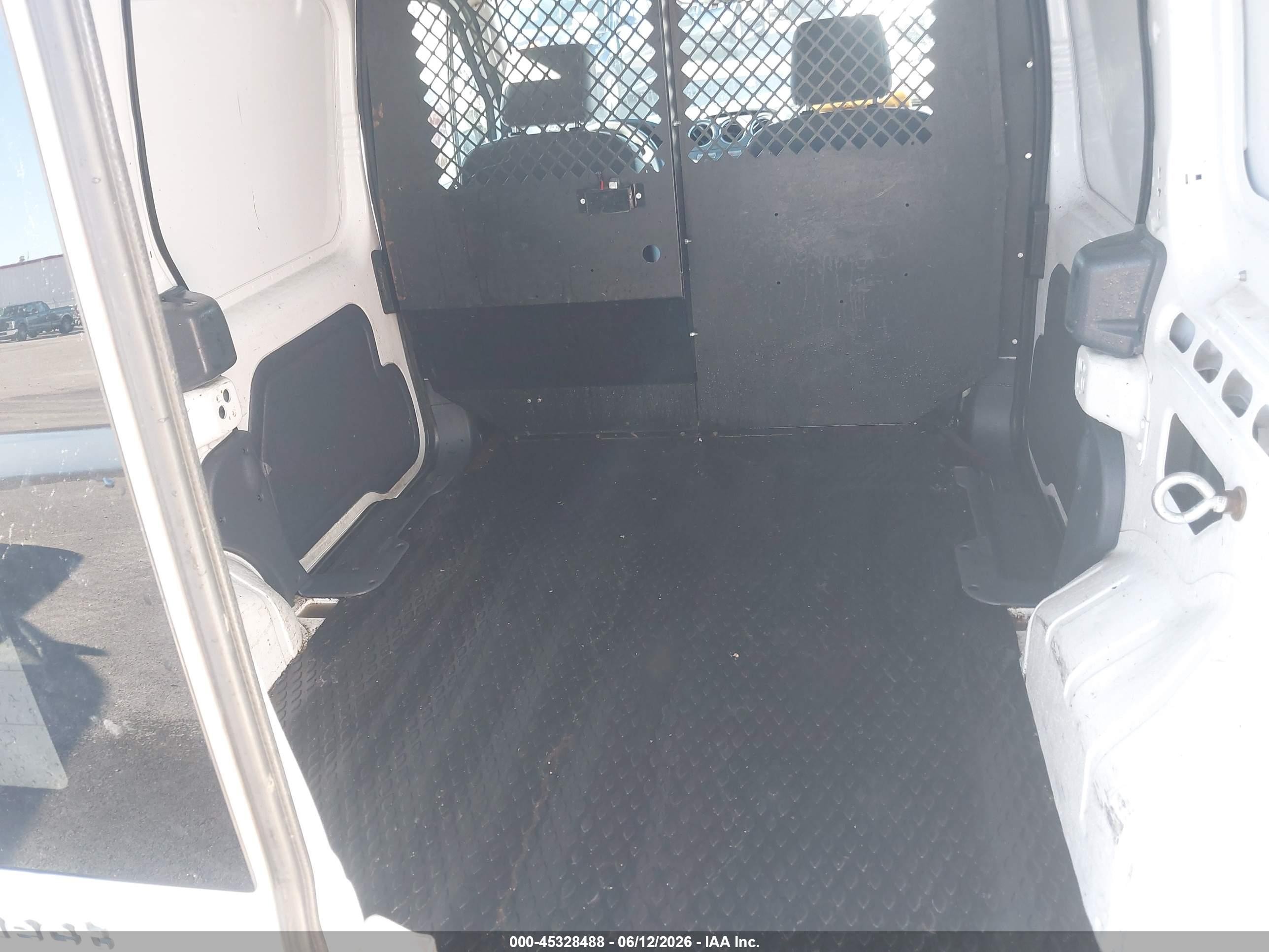 2010 Ford Transit Connect Xlt White vin: NM0LS7DN4AT027785