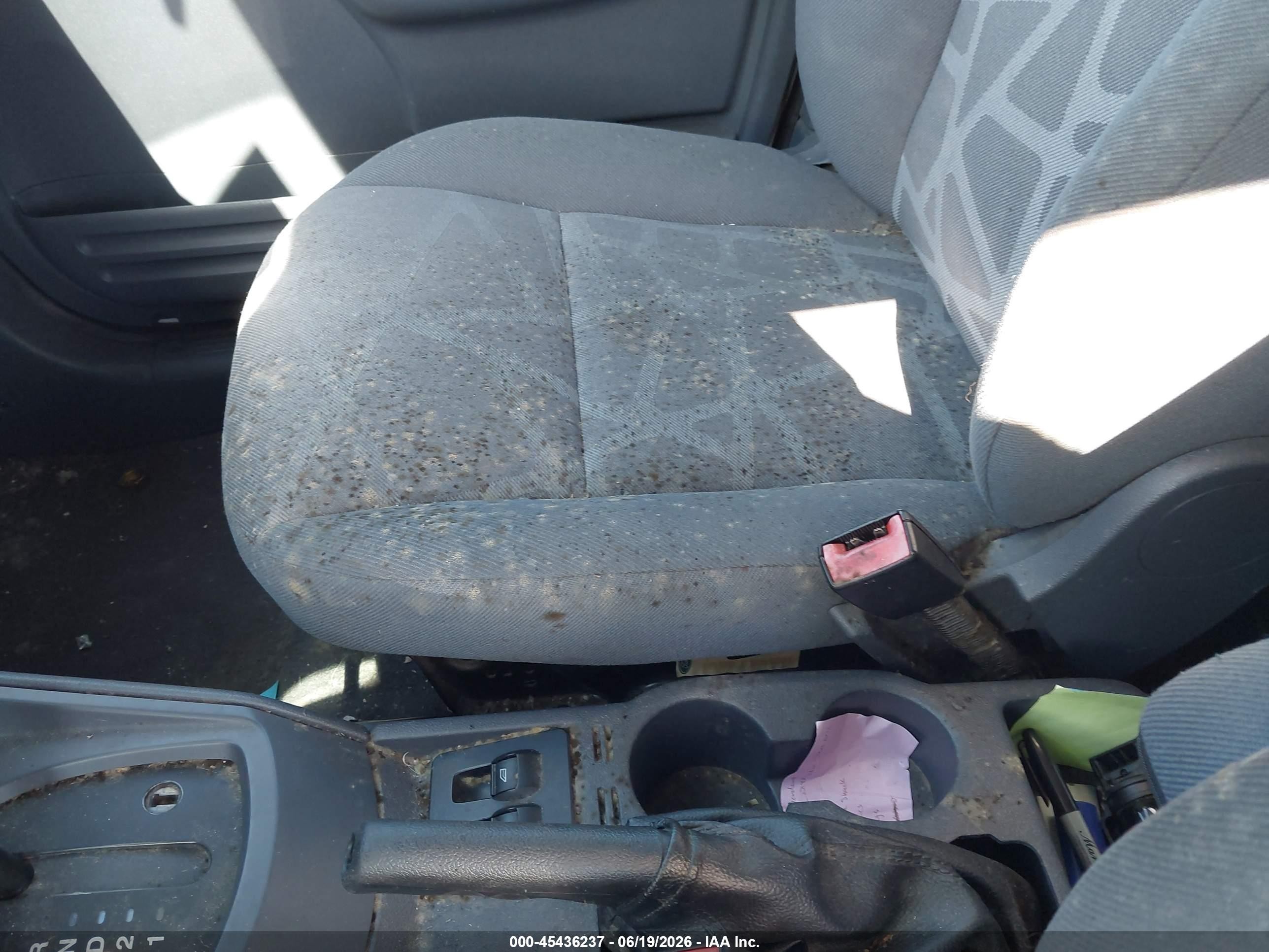 2010 Ford Transit Connect Xlt Белый vin: NM0LS7DN4AT034655