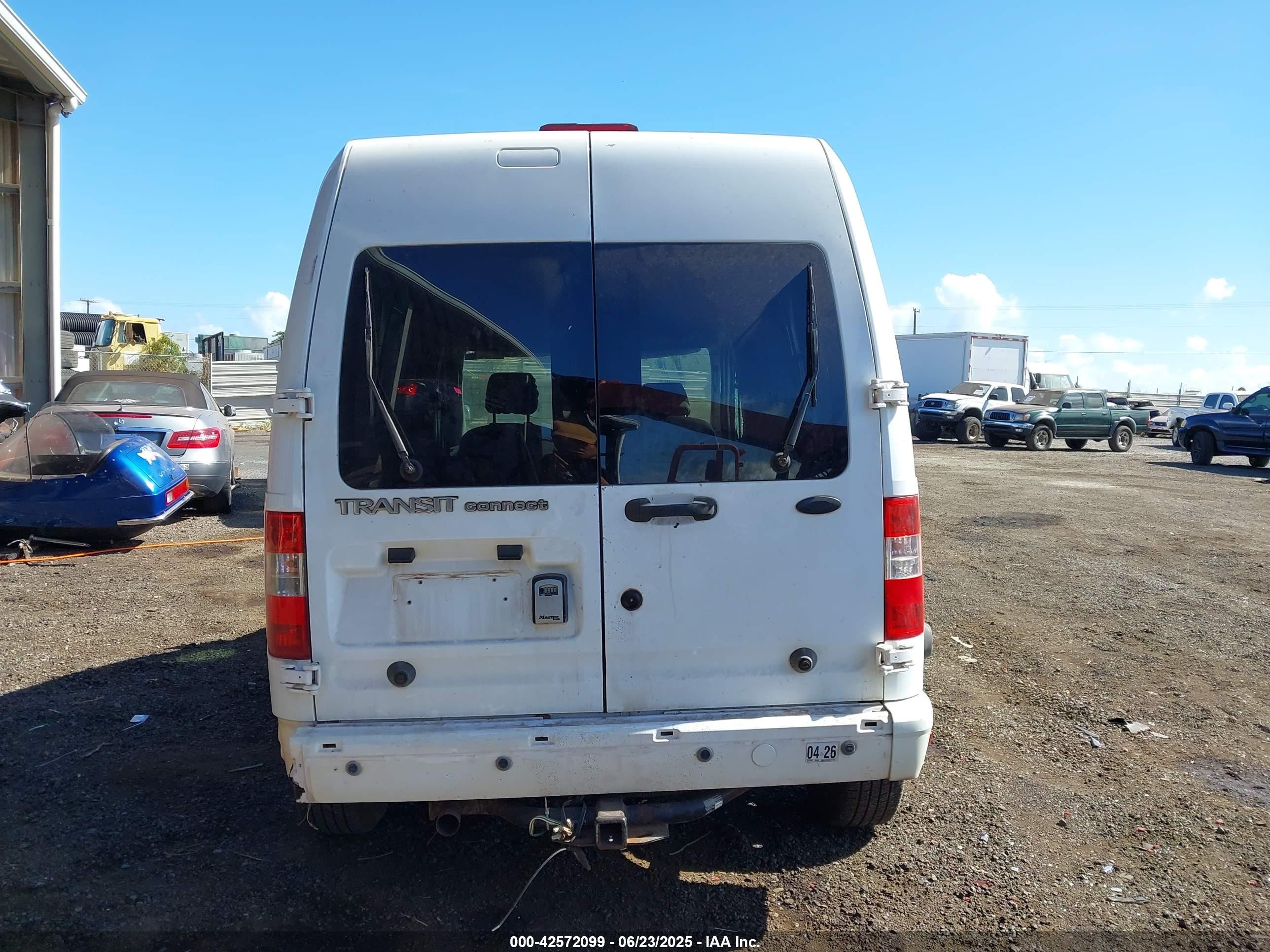 2010 Ford Transit Connect Xlt White vin: NM0LS7DN5AT014205
