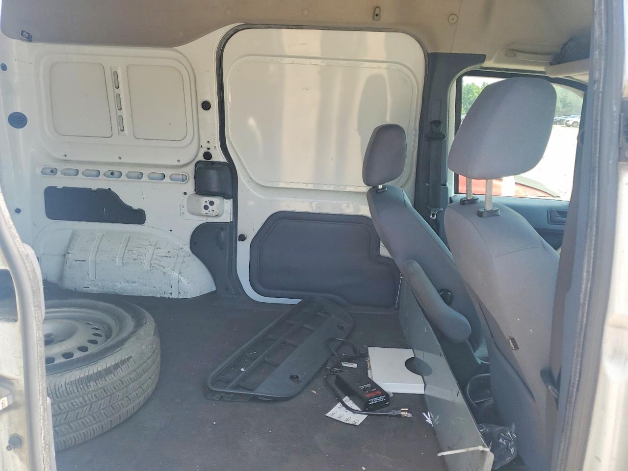 2013 Ford Transit Connect Xlt White vin: NM0LS7DN7DT172033