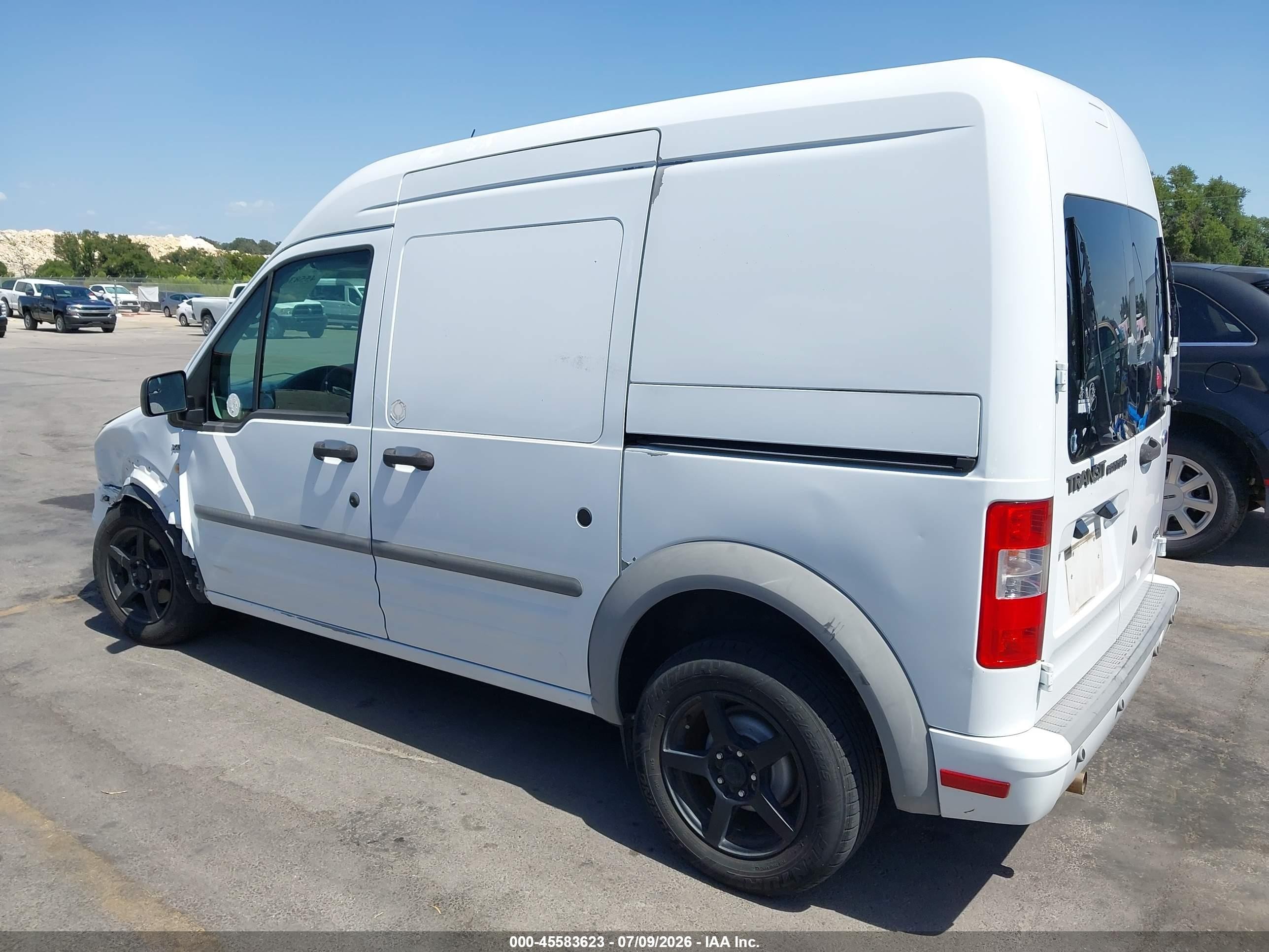 2013 Ford Transit Connect Xlt White vin: NM0LS7DN9DT155721