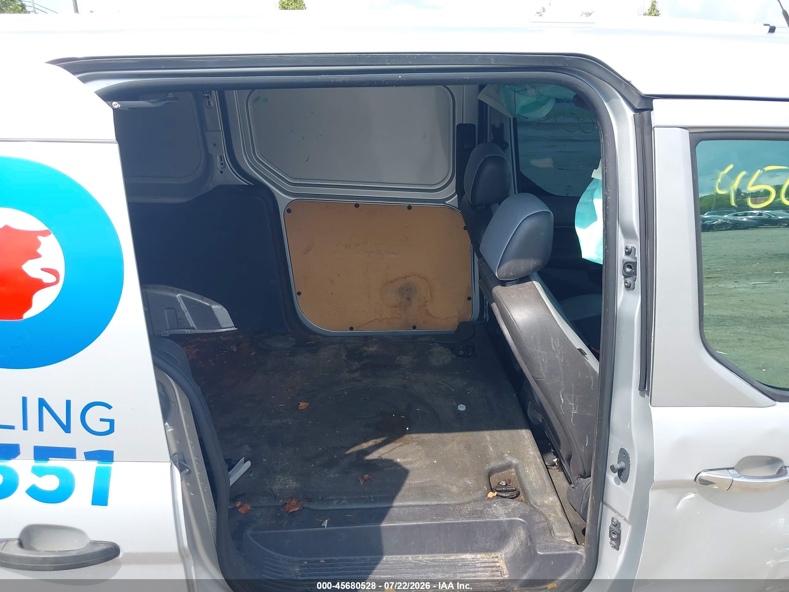 2015 Ford Transit Connect Xl Silver vin: NM0LS7E71F1220544