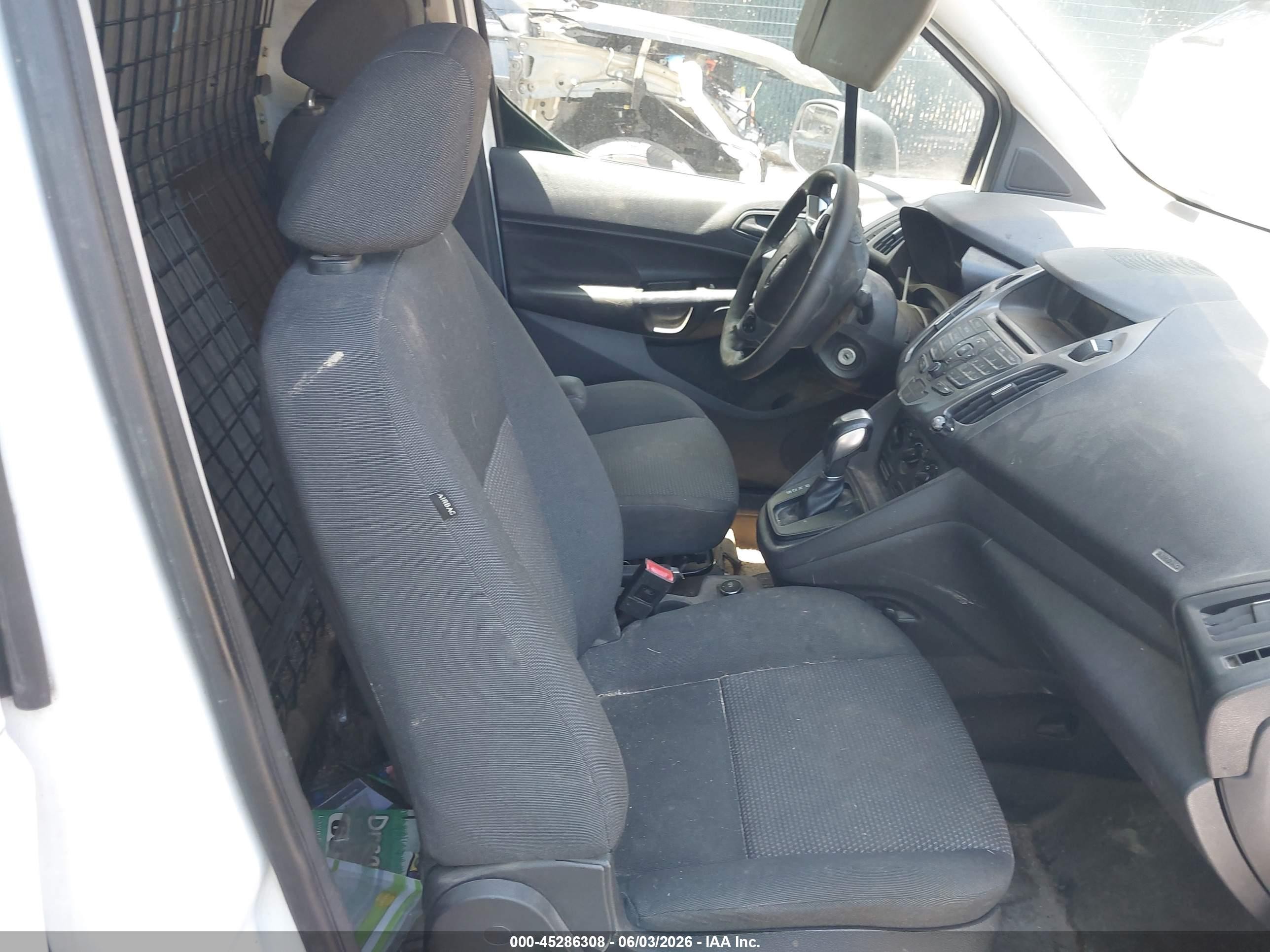 2015 Ford Transit Connect Xl Белый vin: NM0LS7E72F1180927