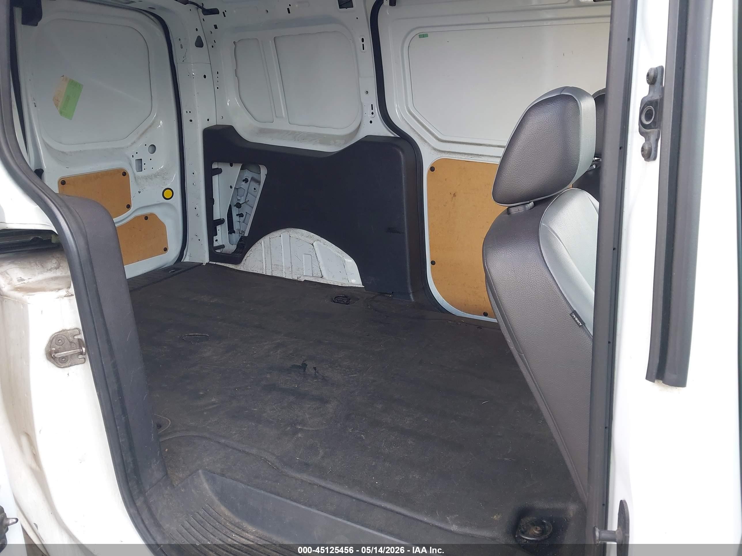 2015 Ford Transit Connect Xl White vin: NM0LS7E72F1212081