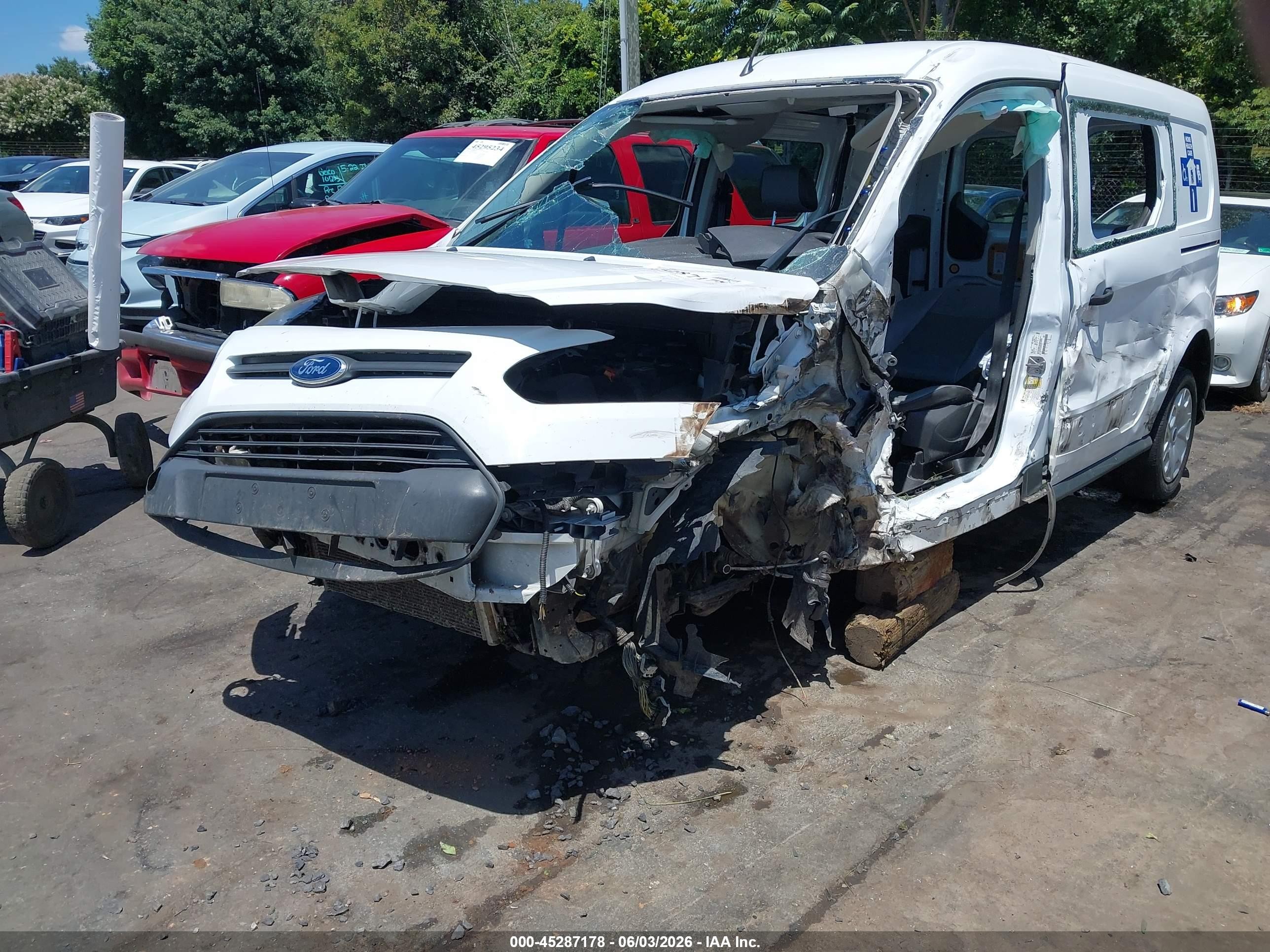 2015 Ford Transit Connect Xl White vin: NM0LS7E72F1219404