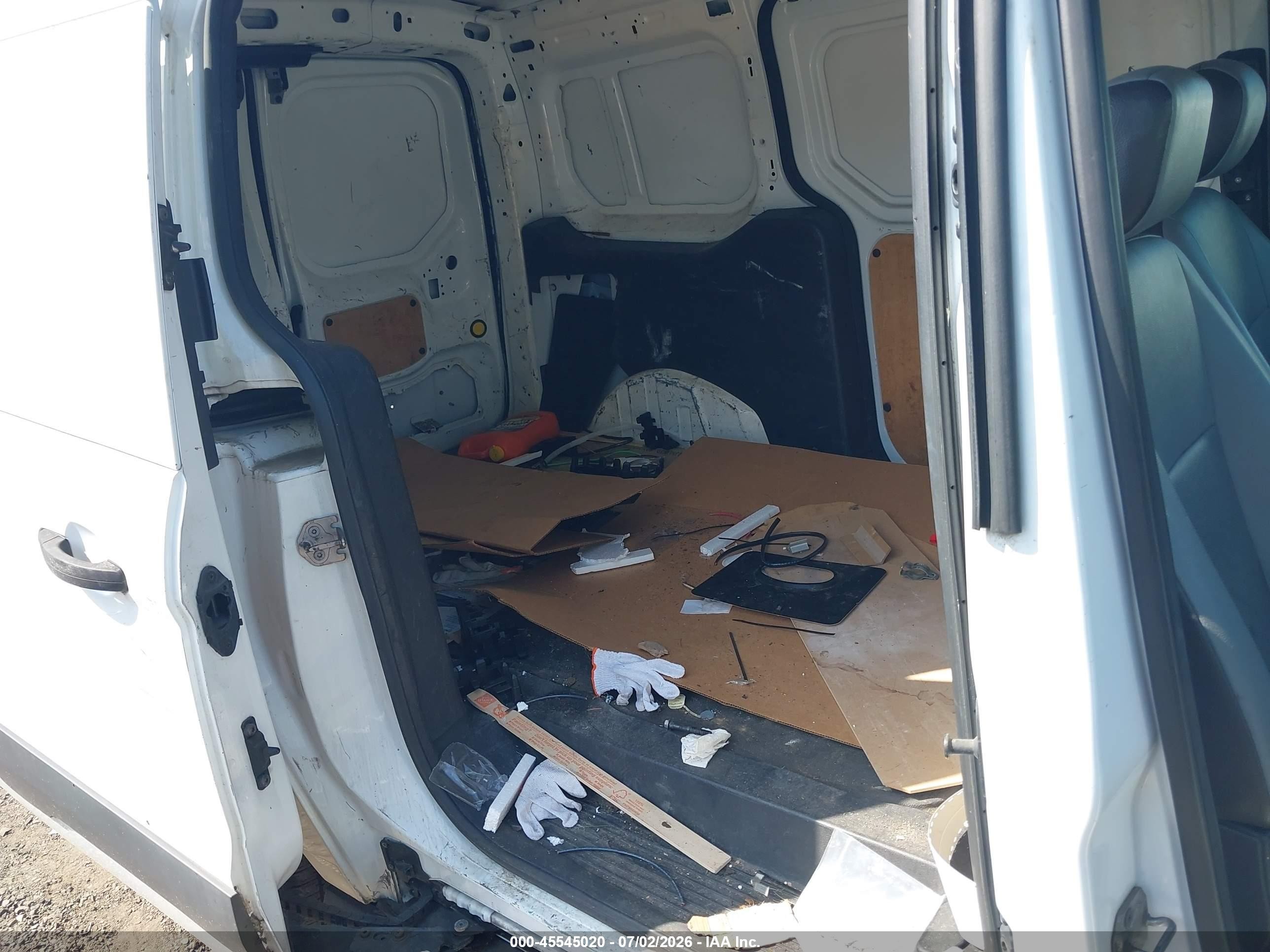 2014 Ford Transit Connect Xl Белый vin: NM0LS7E73E1133629