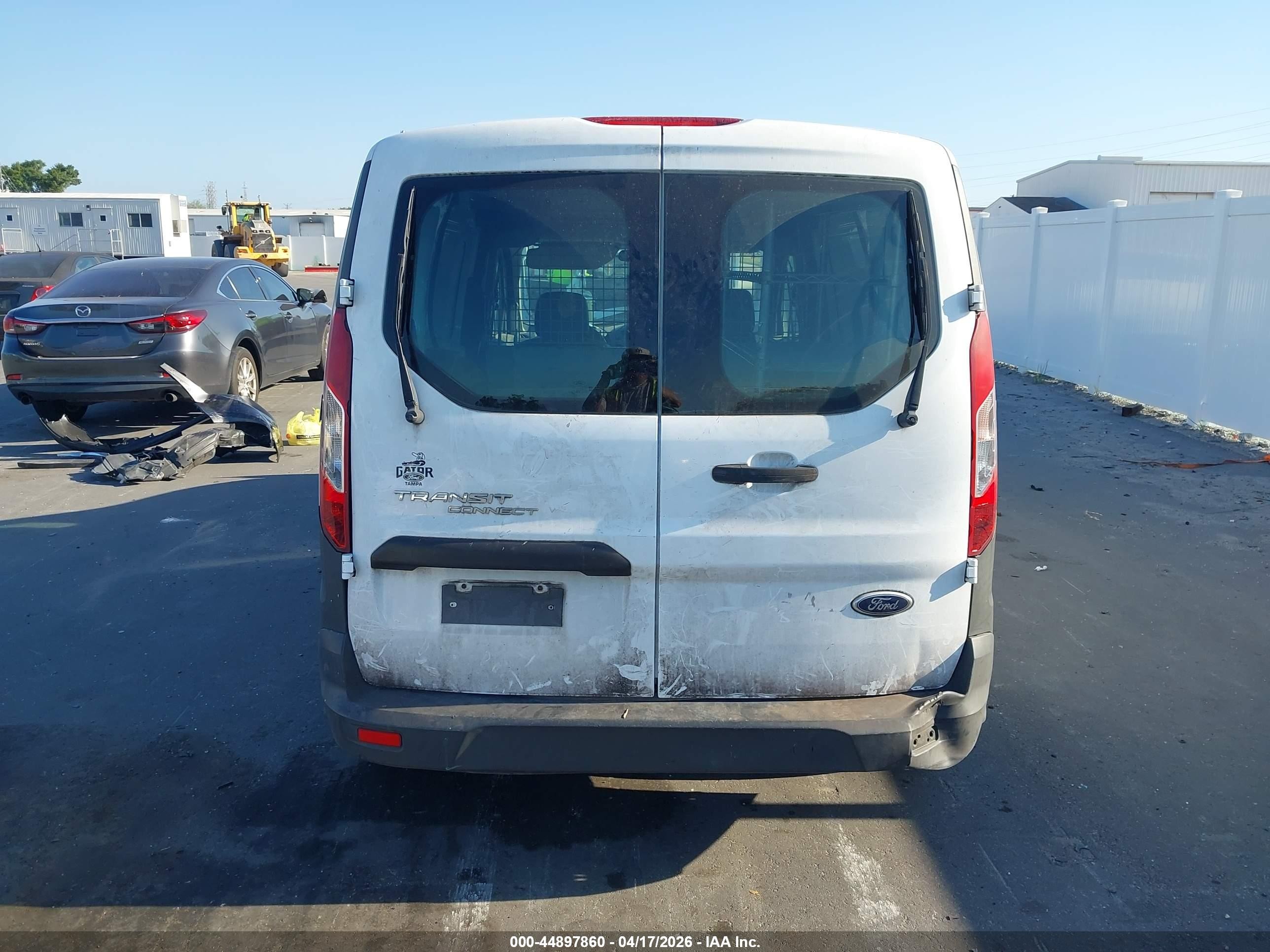 2015 Ford Transit Connect Xl White vin: NM0LS7E73F1175946
