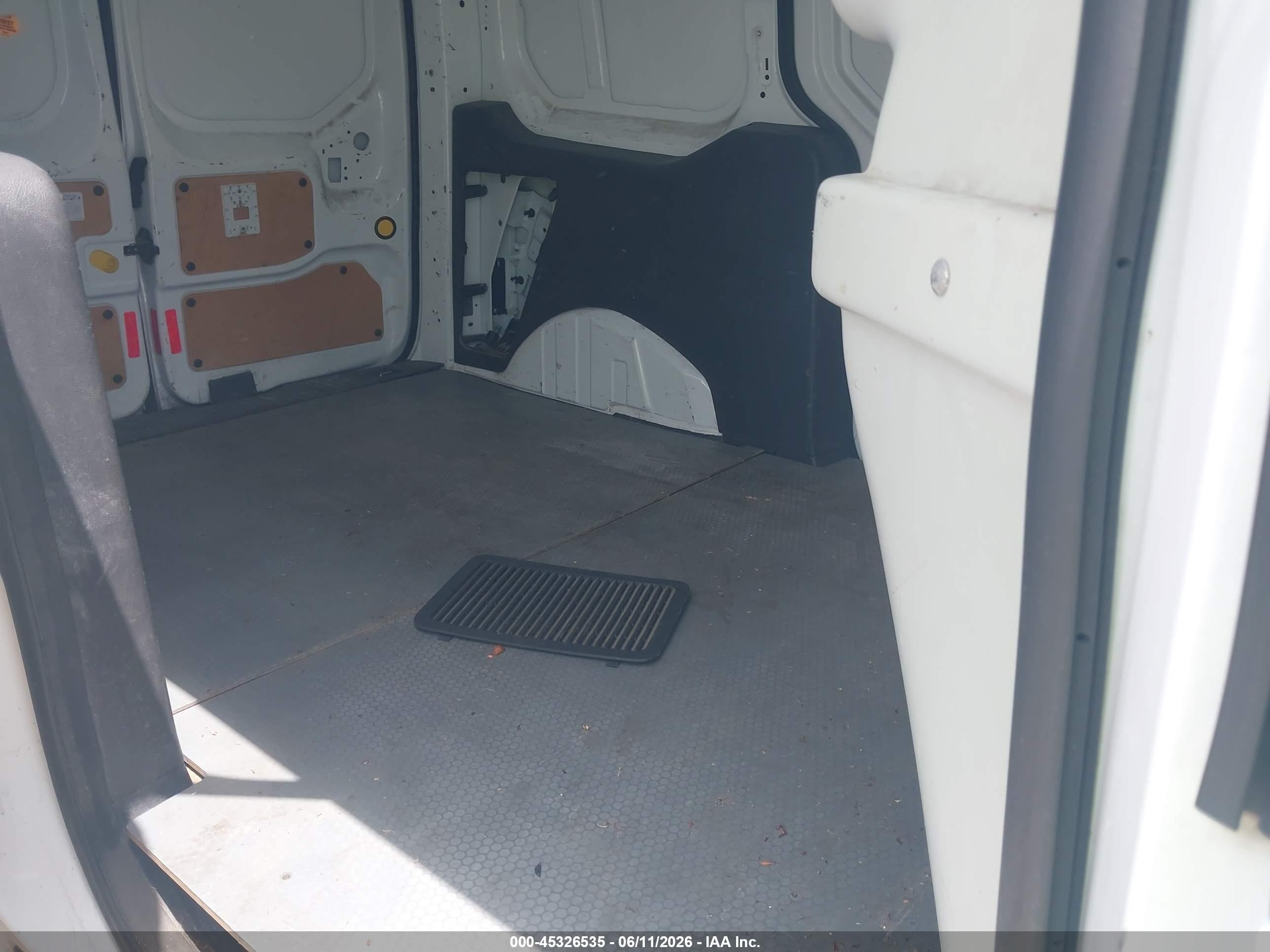 2014 Ford Transit Connect Xl White vin: NM0LS7E74E1167904