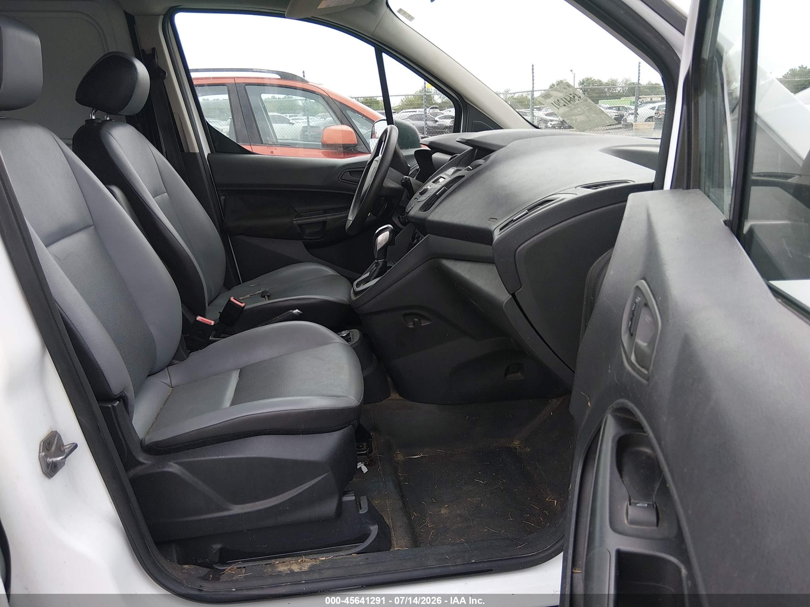 2015 Ford Transit Connect Xl Белый vin: NM0LS7E76F1177979