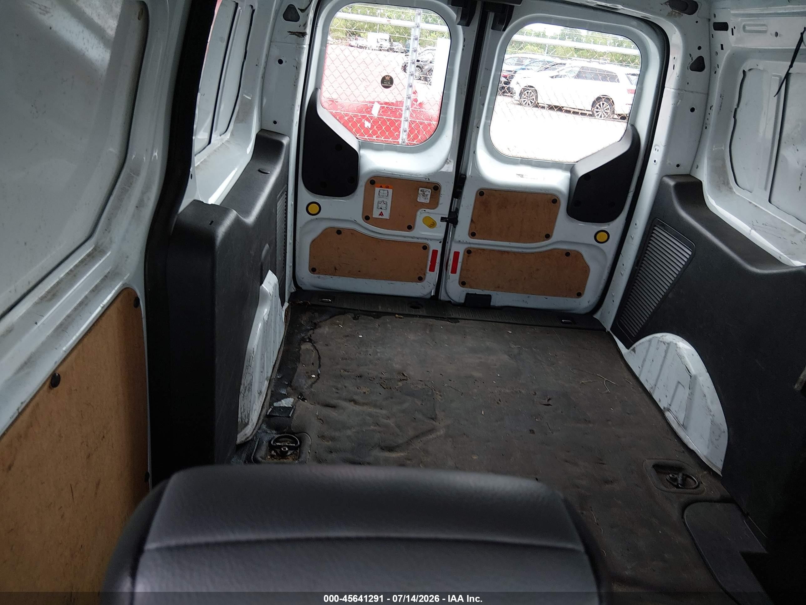 2015 Ford Transit Connect Xl Белый vin: NM0LS7E76F1177979