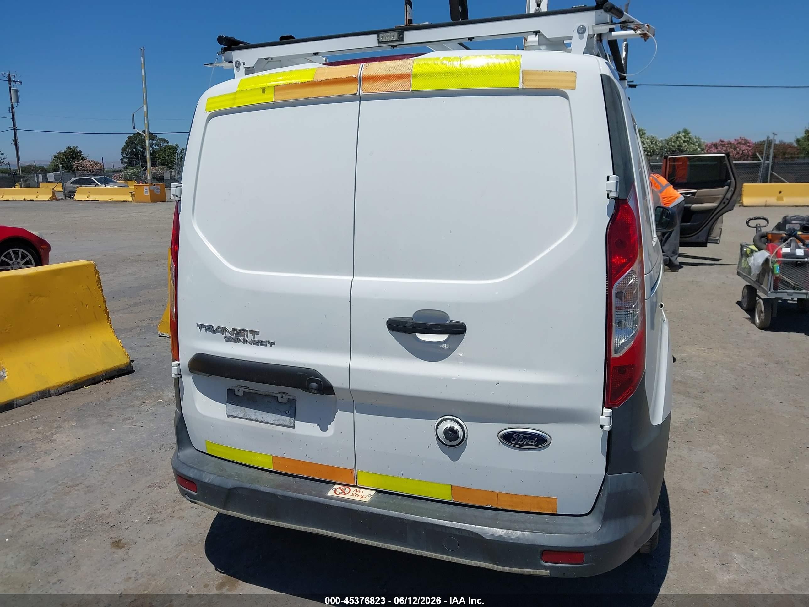 2015 Ford Transit Connect Xl White vin: NM0LS7E76F1181644