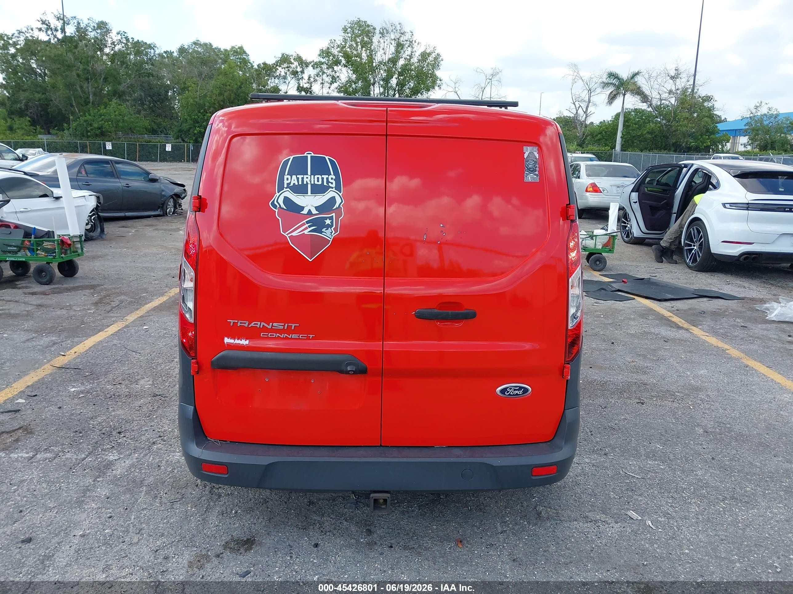 2015 Ford Transit Connect Xl Red vin: NM0LS7E77F1185041