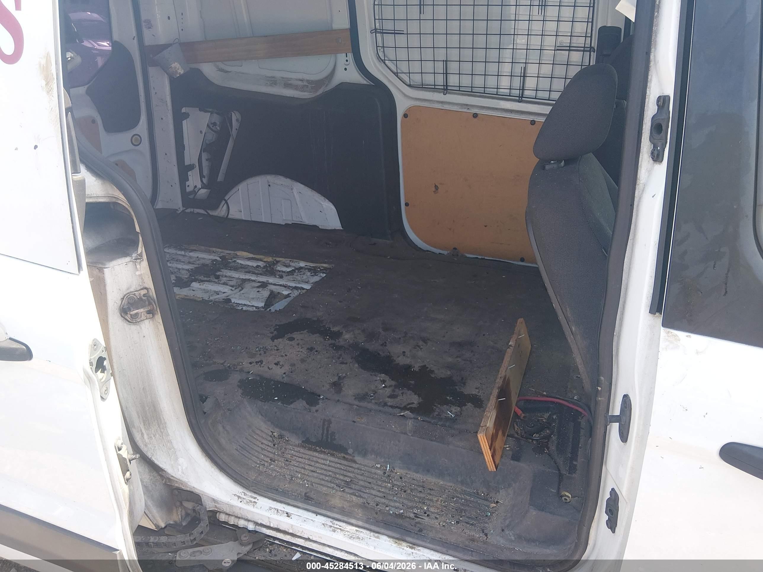 2014 Ford Transit Connect Xl White vin: NM0LS7E79E1158017