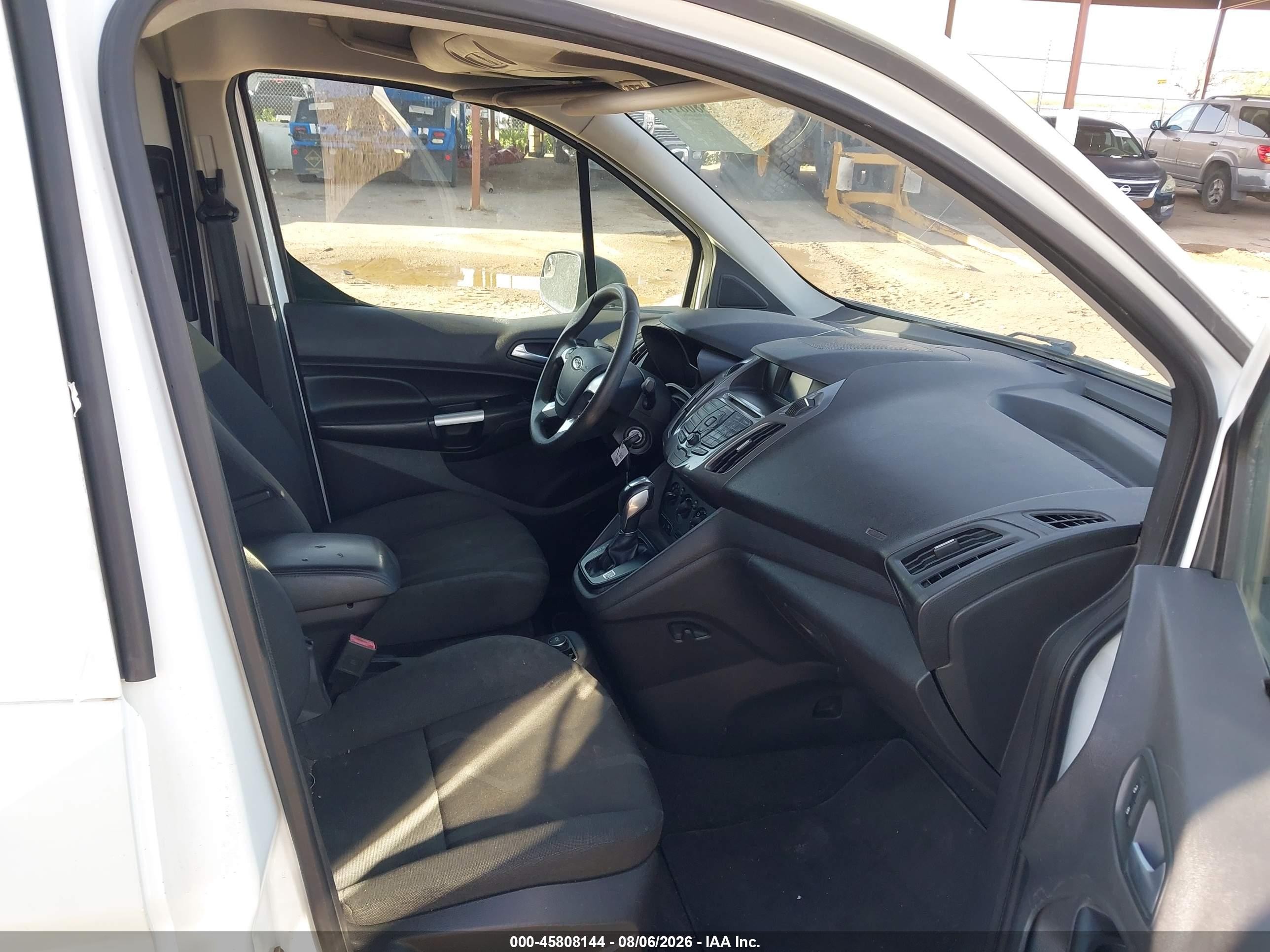 2014 Ford Transit Connect Xlt White vin: NM0LS7F70E1157191