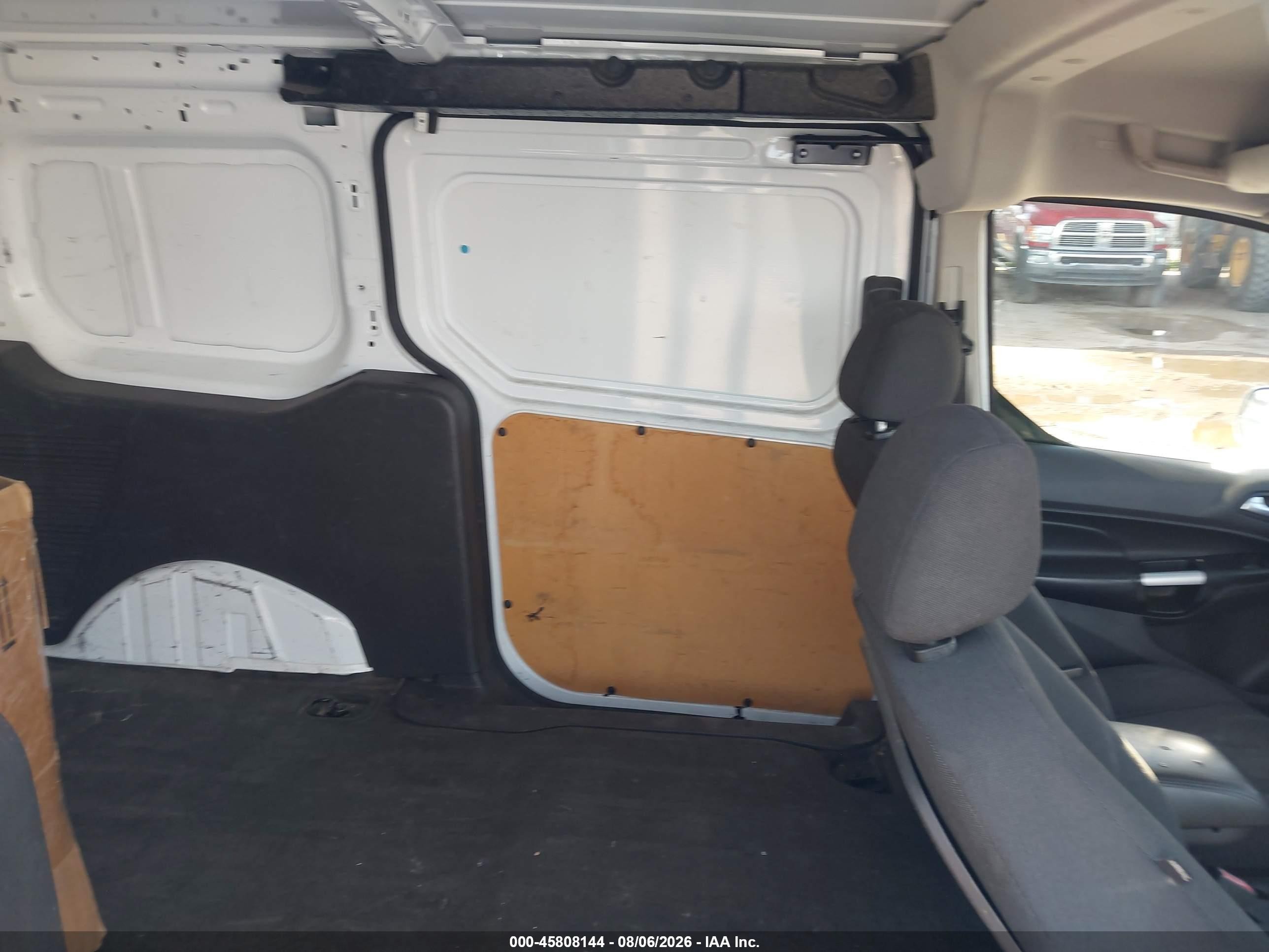 2014 Ford Transit Connect Xlt White vin: NM0LS7F70E1157191