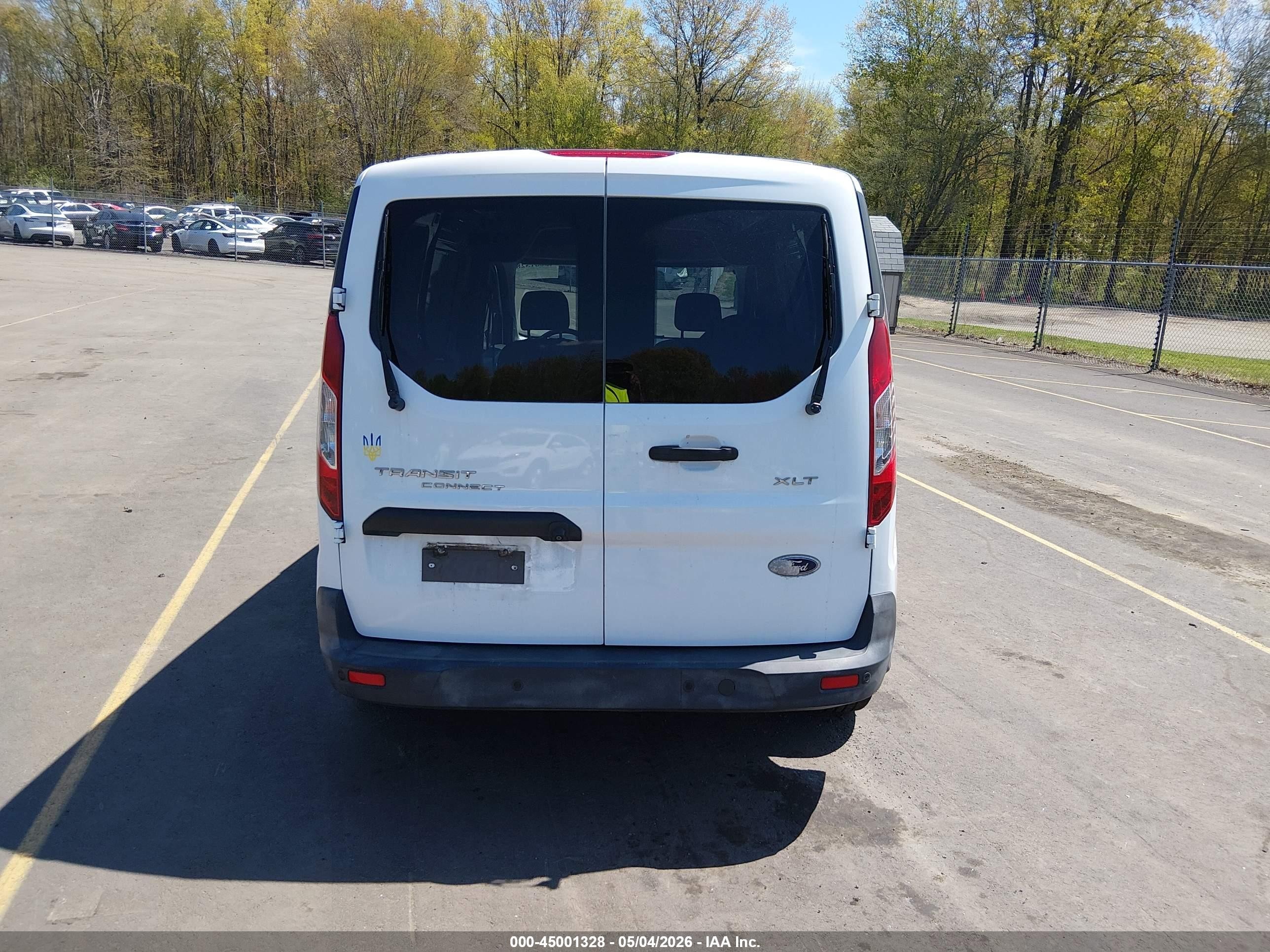 2015 Ford Transit Connect Xlt White vin: NM0LS7F71F1217481