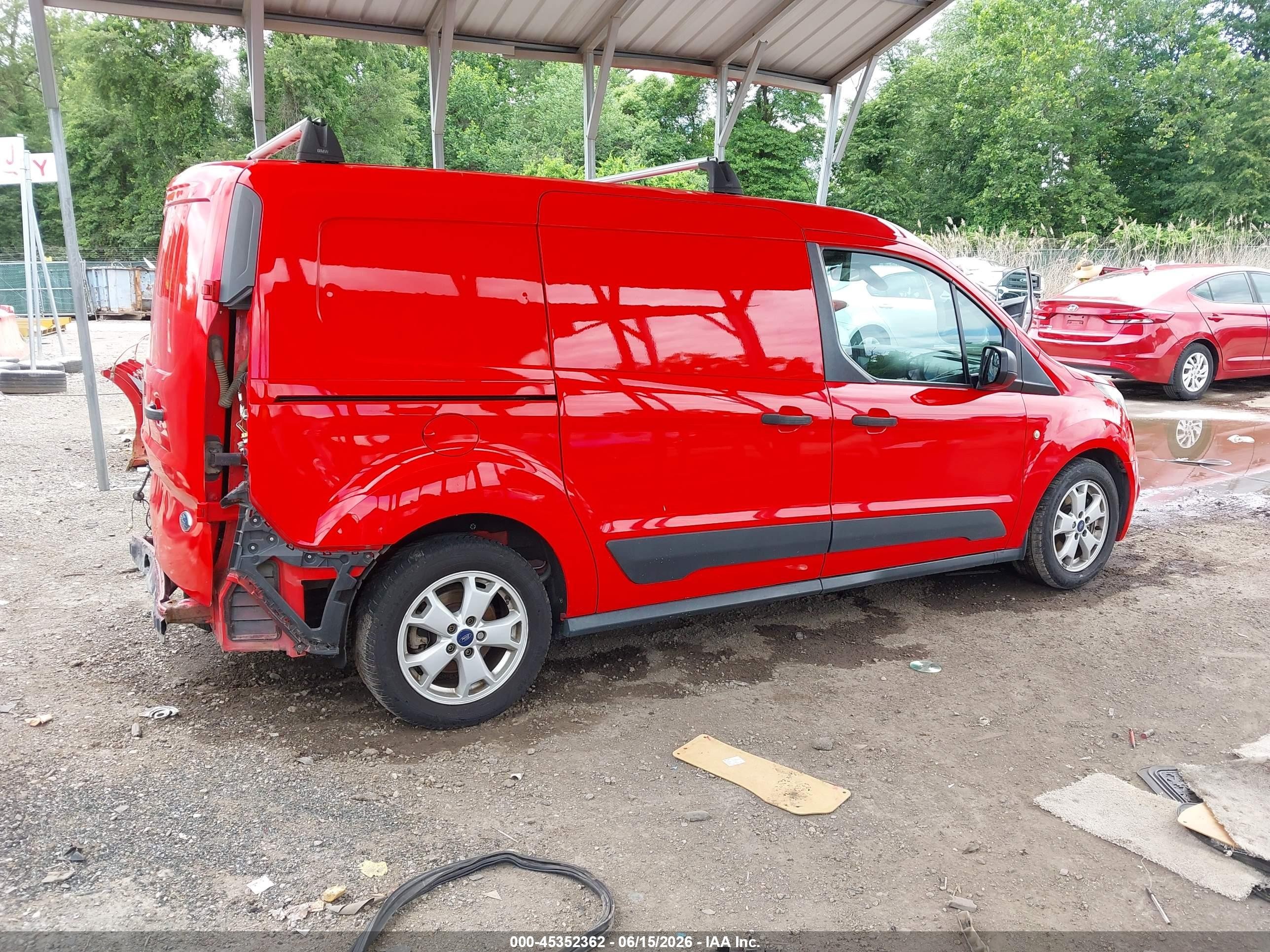 2015 Ford Transit Connect Xlt Красный vin: NM0LS7F71F1217948