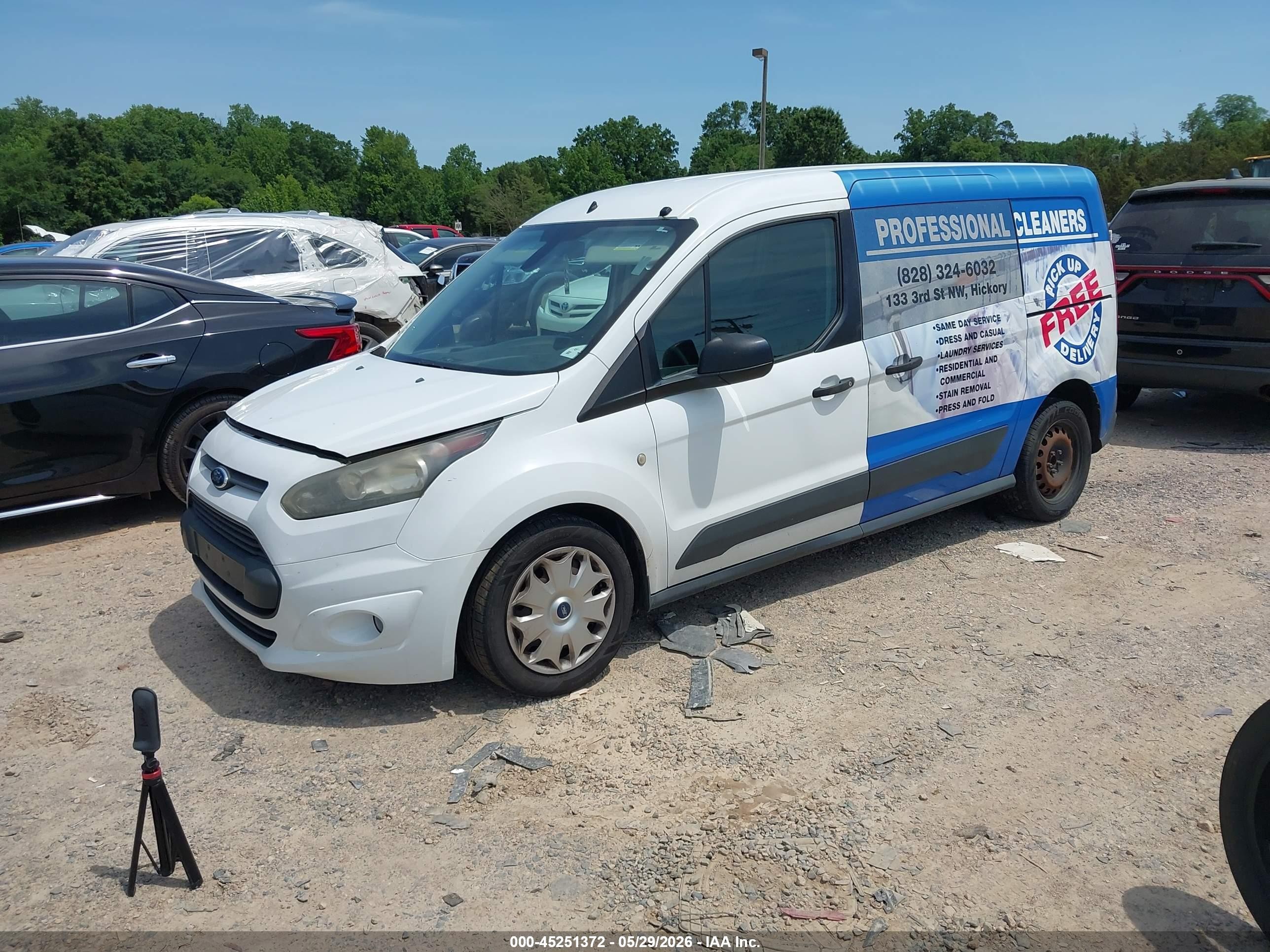2015 Ford Transit Connect Xlt White vin: NM0LS7F73F1185648