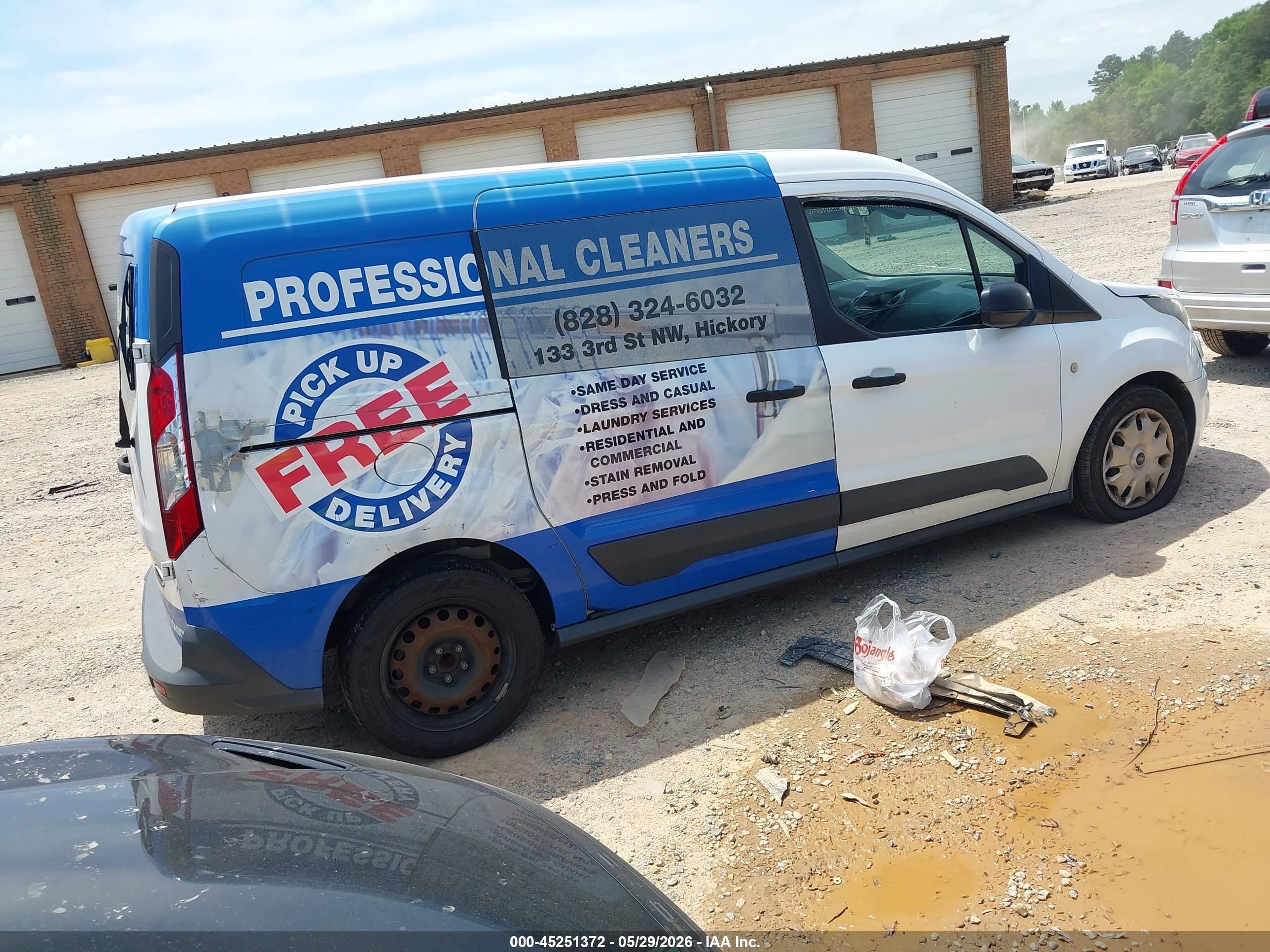 2015 Ford Transit Connect Xlt White vin: NM0LS7F73F1185648