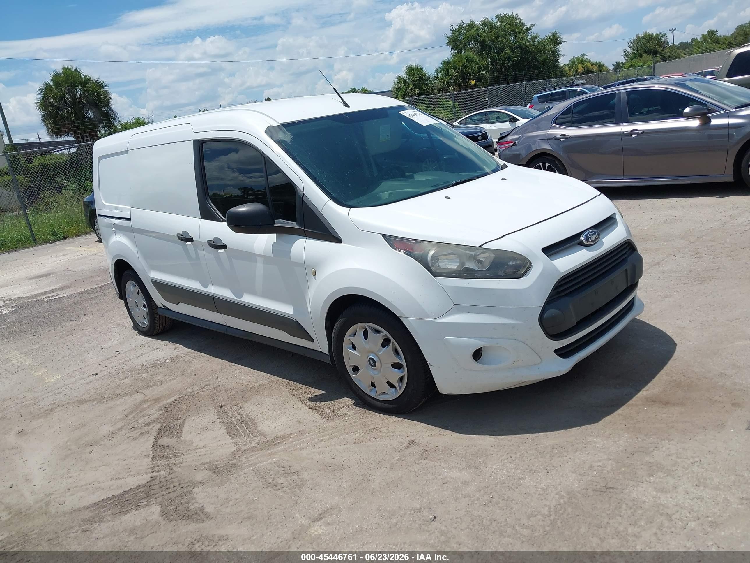 2015 Ford Transit Connect Xlt White vin: NM0LS7F75F1185361