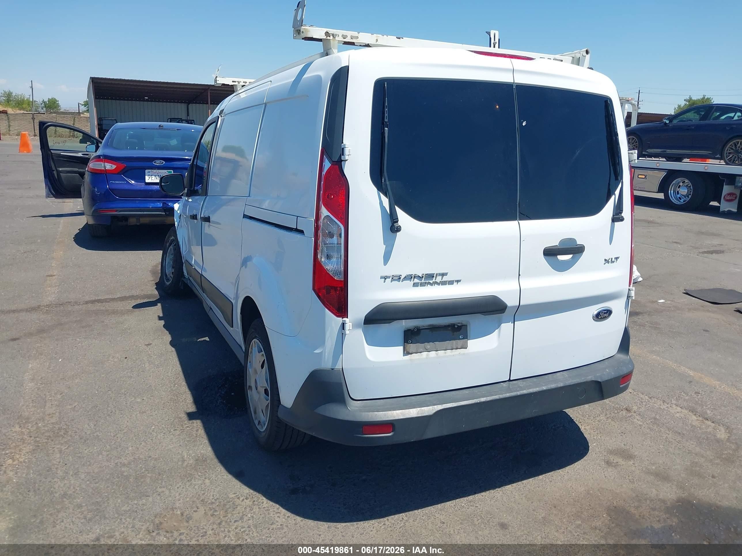 2015 Ford Transit Connect Xlt Белый vin: NM0LS7F75F1227253