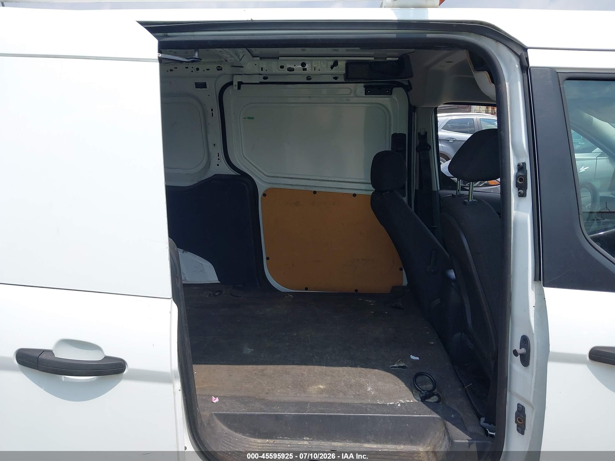 2015 Ford Transit Connect Xlt White vin: NM0LS7F76F1179830