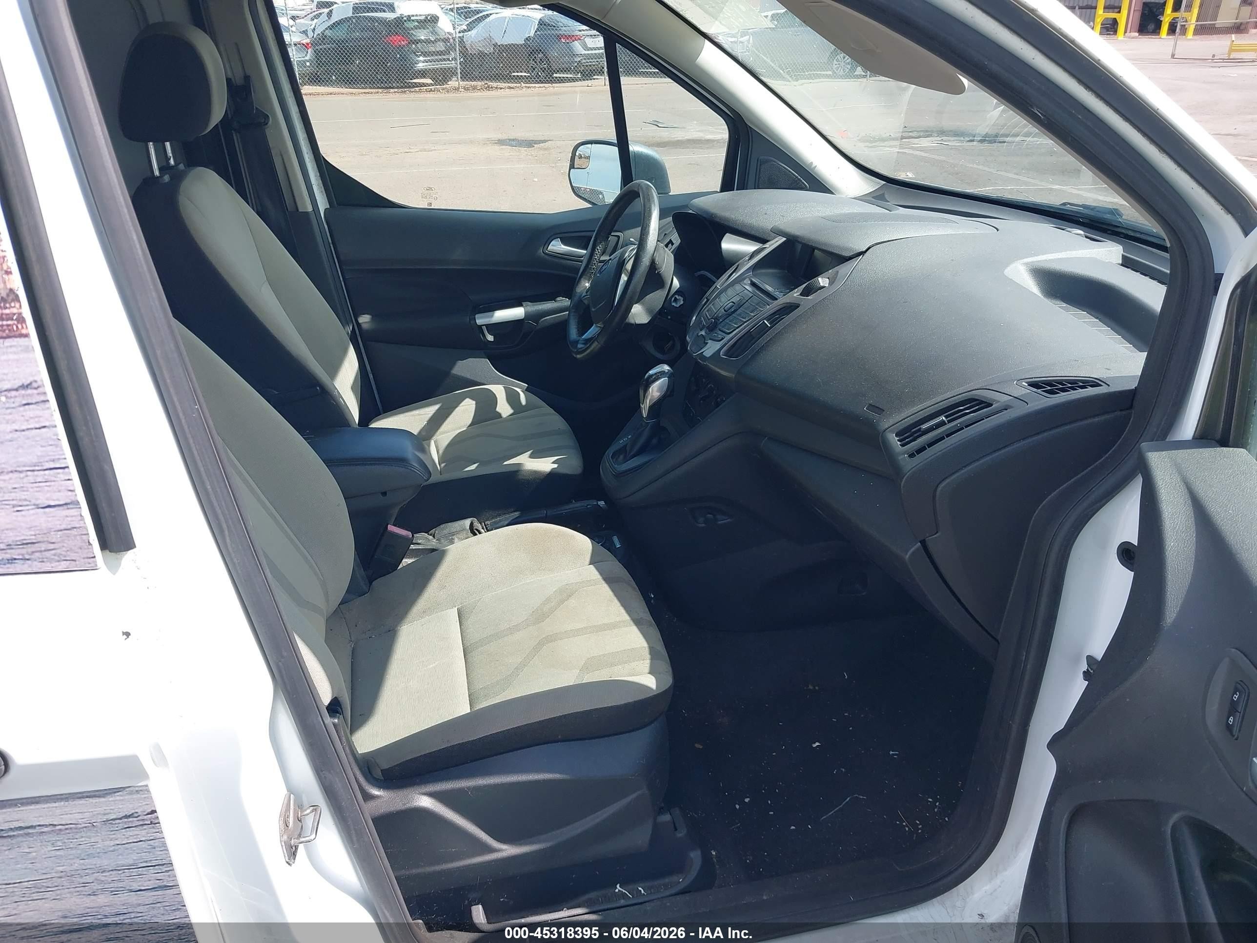 2016 Ford Transit Connect Xlt White vin: NM0LS7F77G1292025