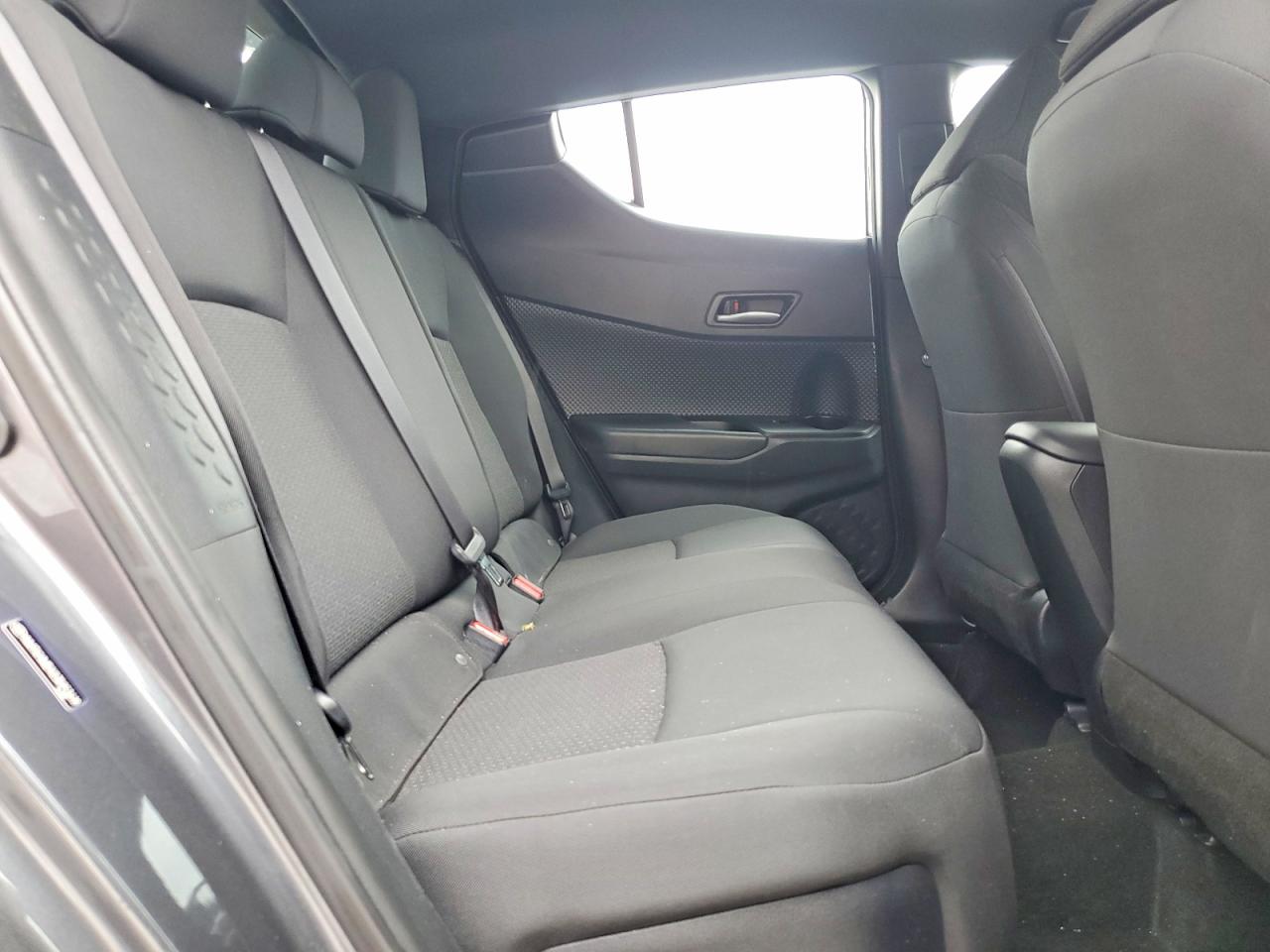 2018 Toyota C-hr Xle Gray vin: NMTKHMBX0JR053619