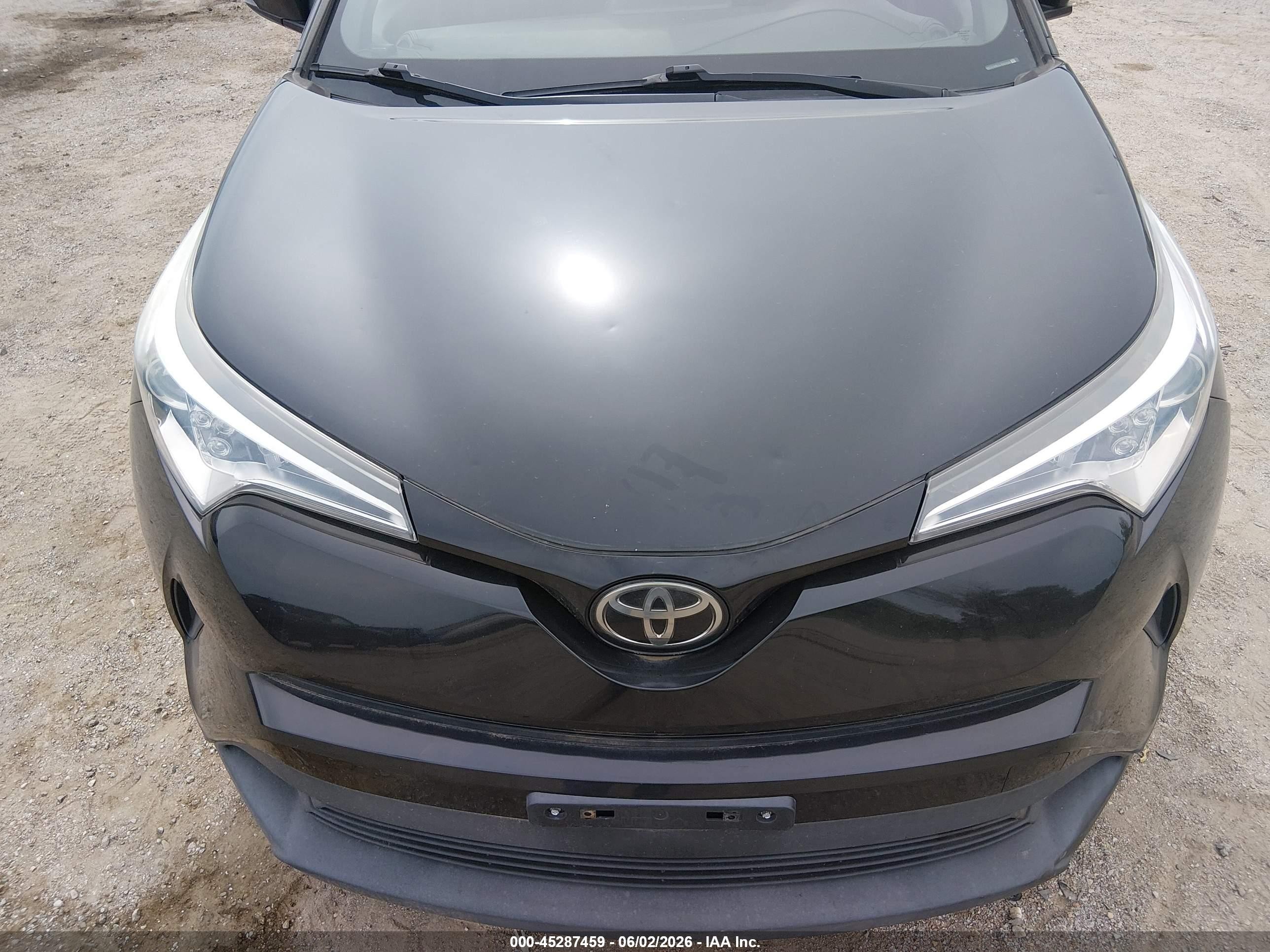 2018 Toyota C-hr Xle Premium Black vin: NMTKHMBX2JR011999