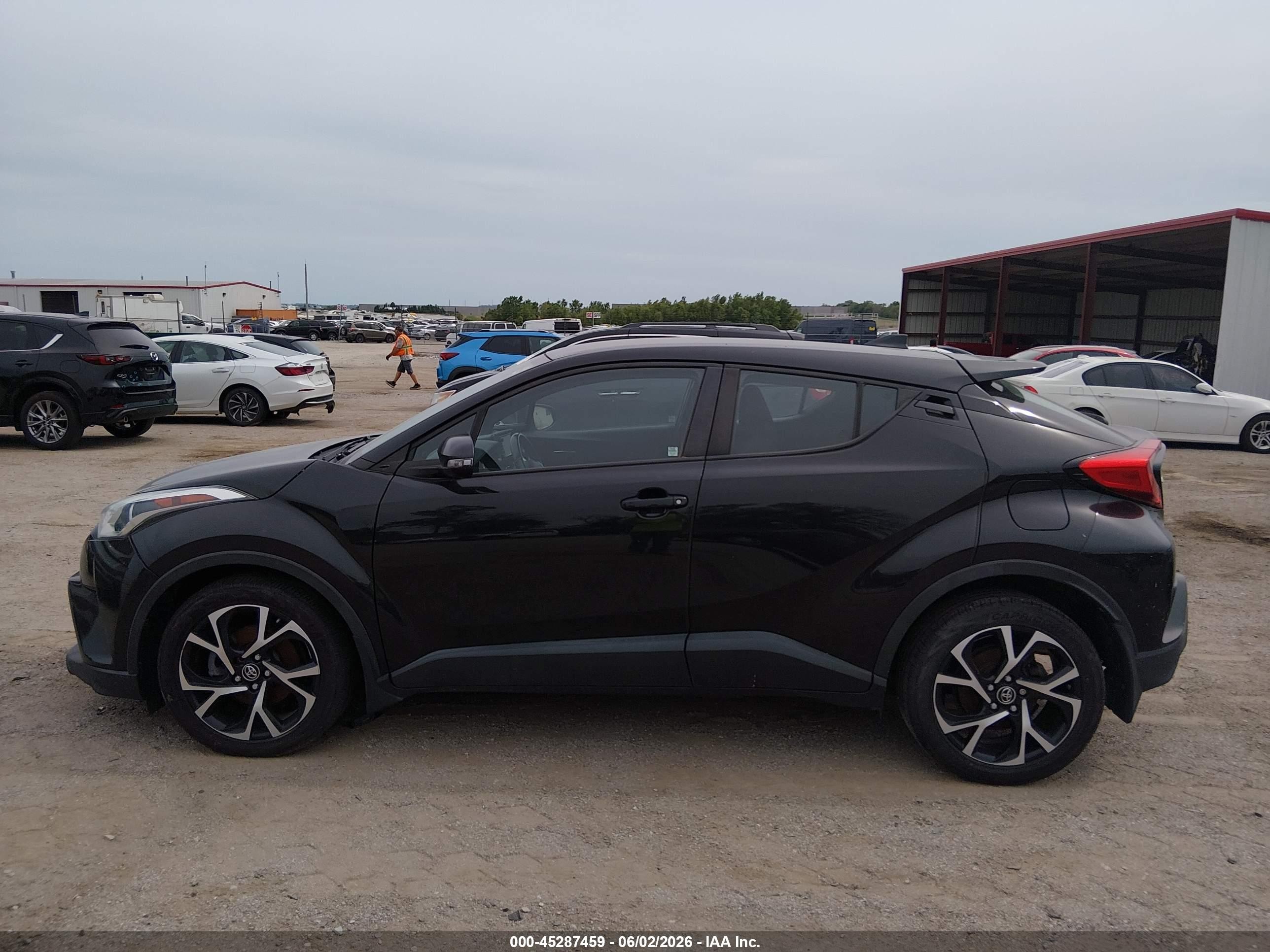 2018 Toyota C-hr Xle Premium Black vin: NMTKHMBX2JR011999
