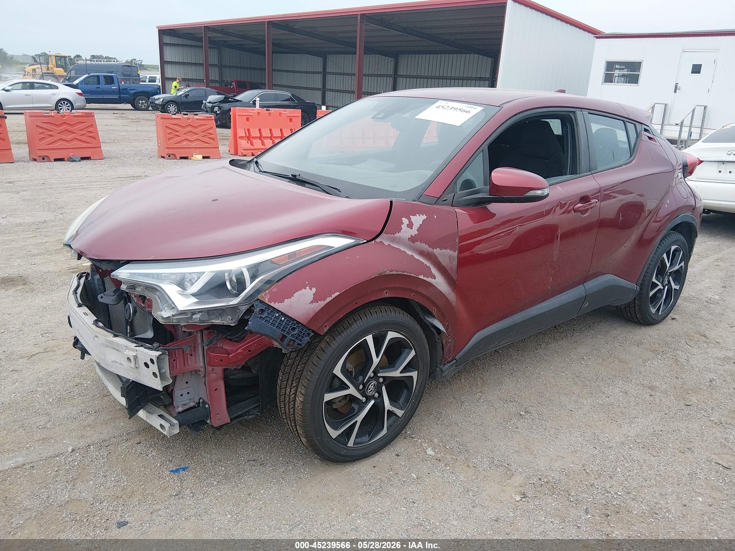 2018 Toyota C-hr Xle Premium Red vin: NMTKHMBX3JR024874