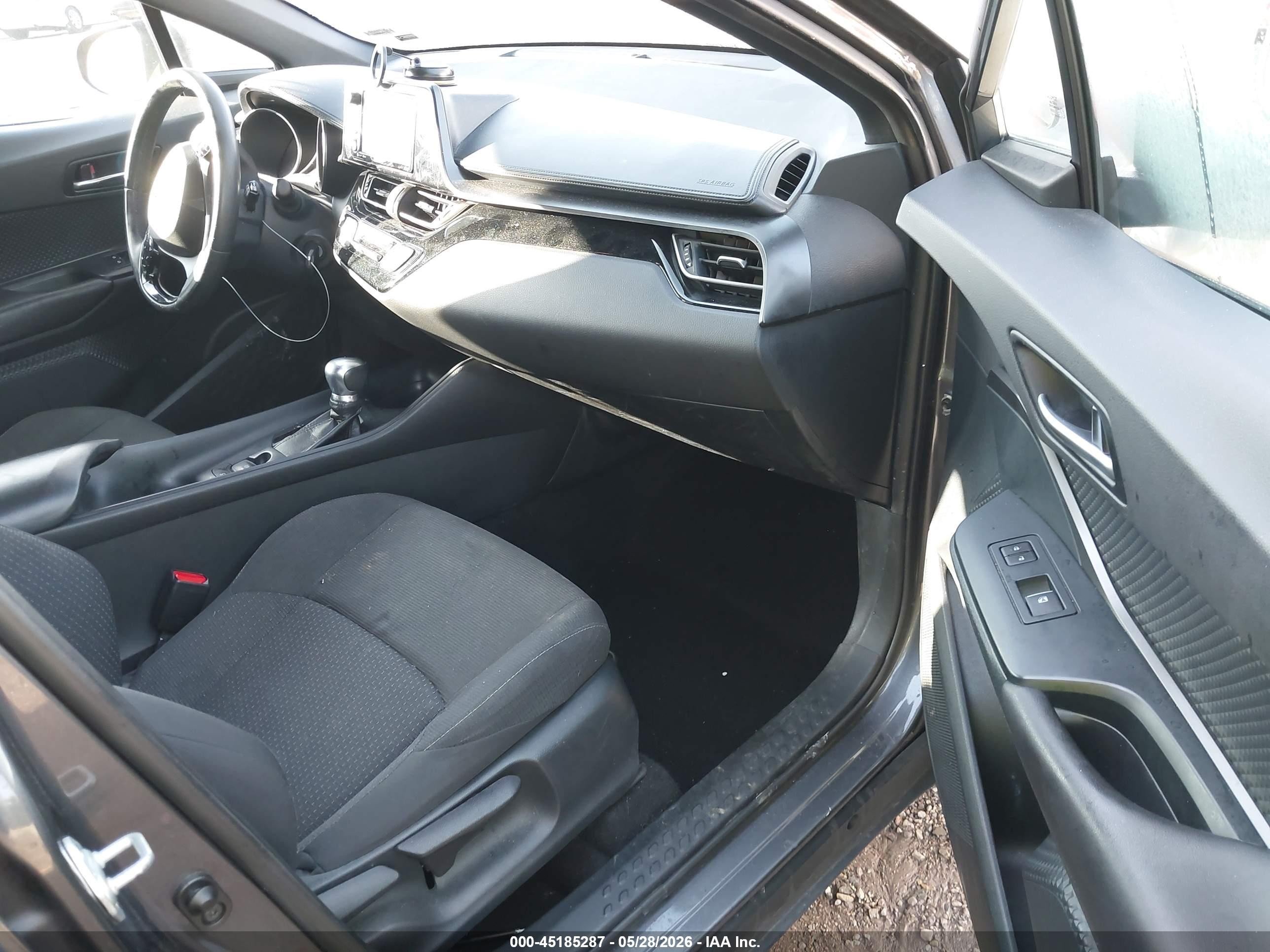 2018 Toyota C-hr Xle/xle Premium Gray vin: NMTKHMBX4JR025791