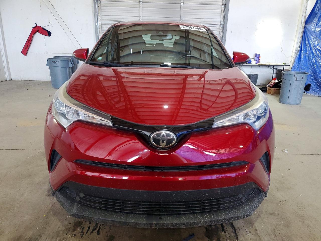 2018 Toyota C-hr Xle Темно-бордовый vin: NMTKHMBX4JR061481