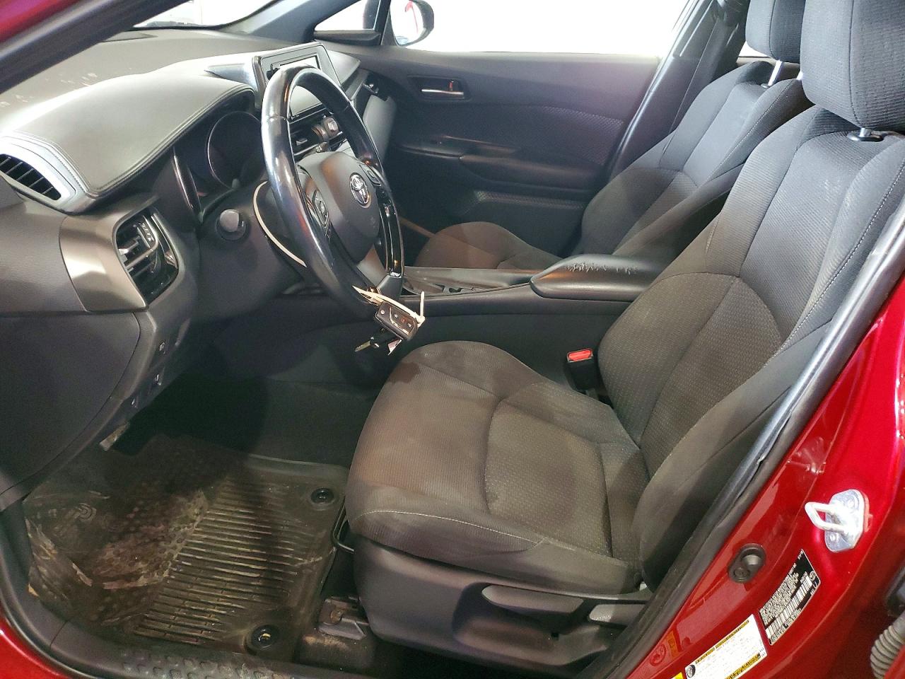 2018 Toyota C-hr Xle Темно-бордовый vin: NMTKHMBX4JR061481