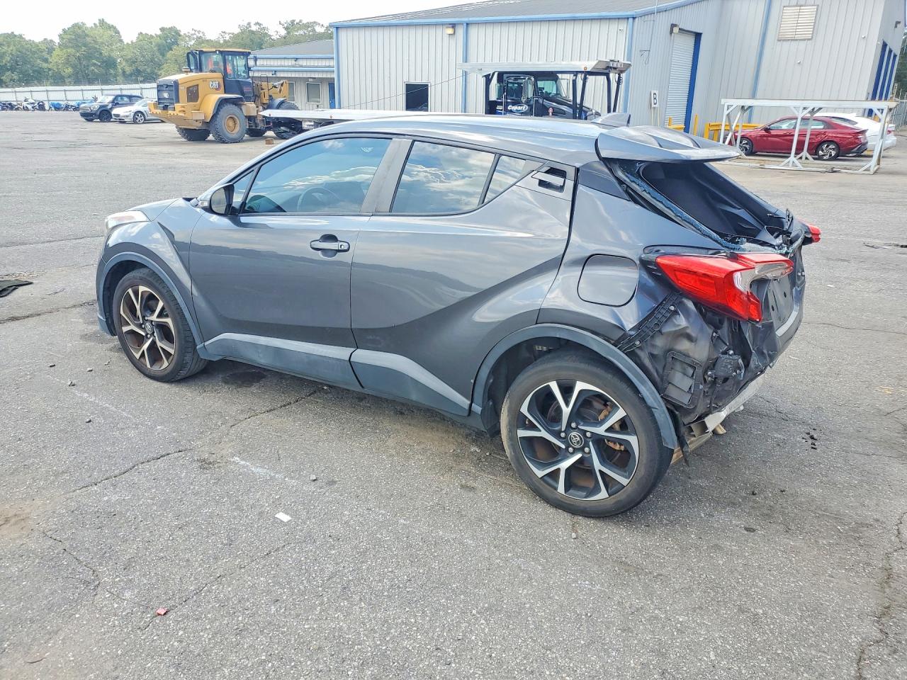 2019 Toyota C-hr Xle Серый vin: NMTKHMBX4KR081862