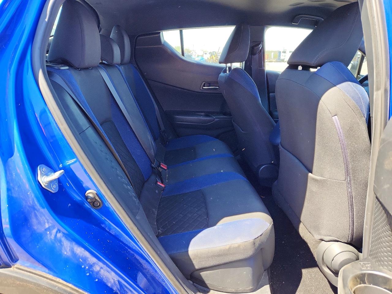 2021 Toyota C-hr Xle Blue vin: NMTKHMBX4MR132263