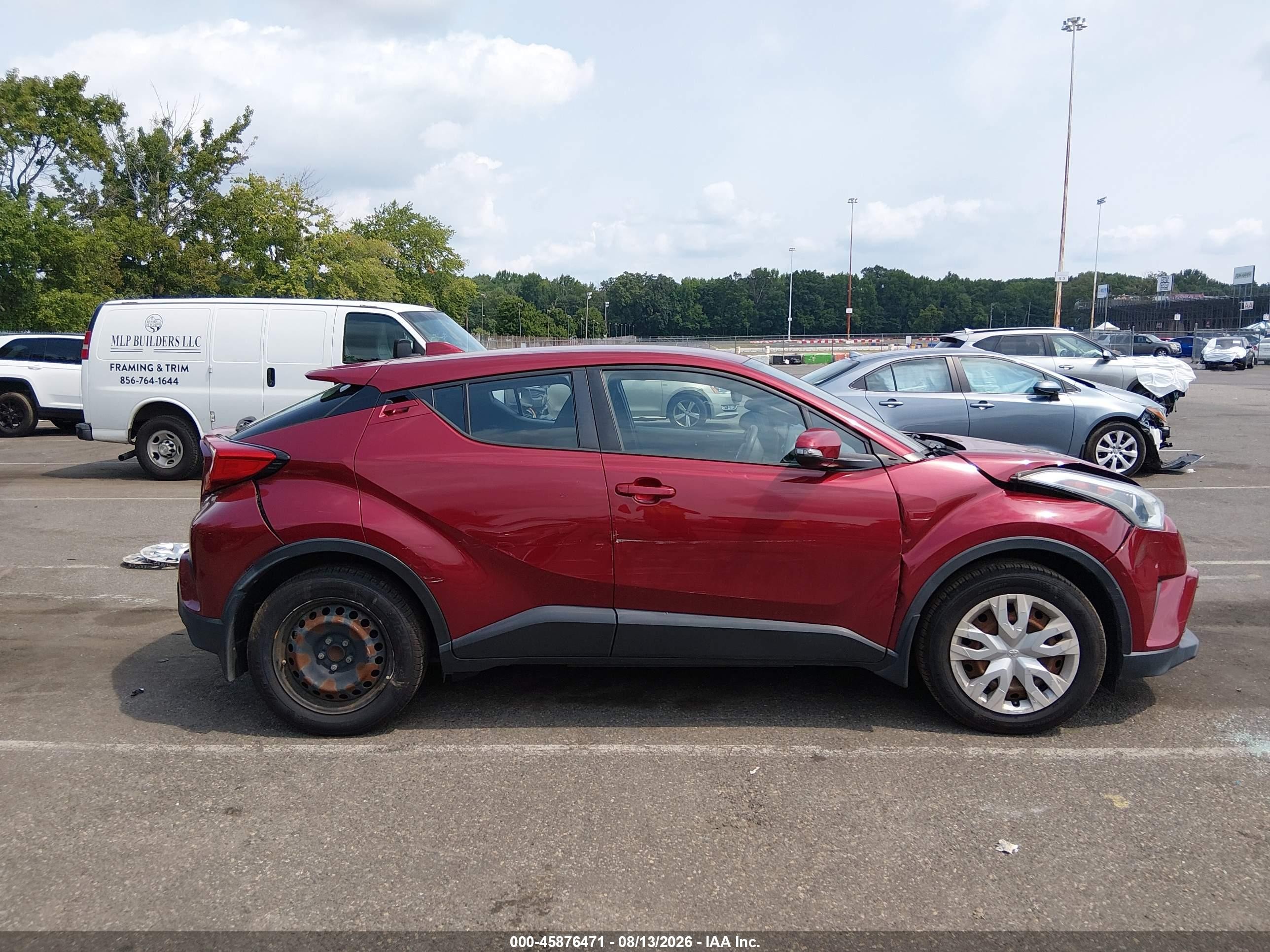 2019 Toyota C-hr Le Красный vin: NMTKHMBX6KR096136