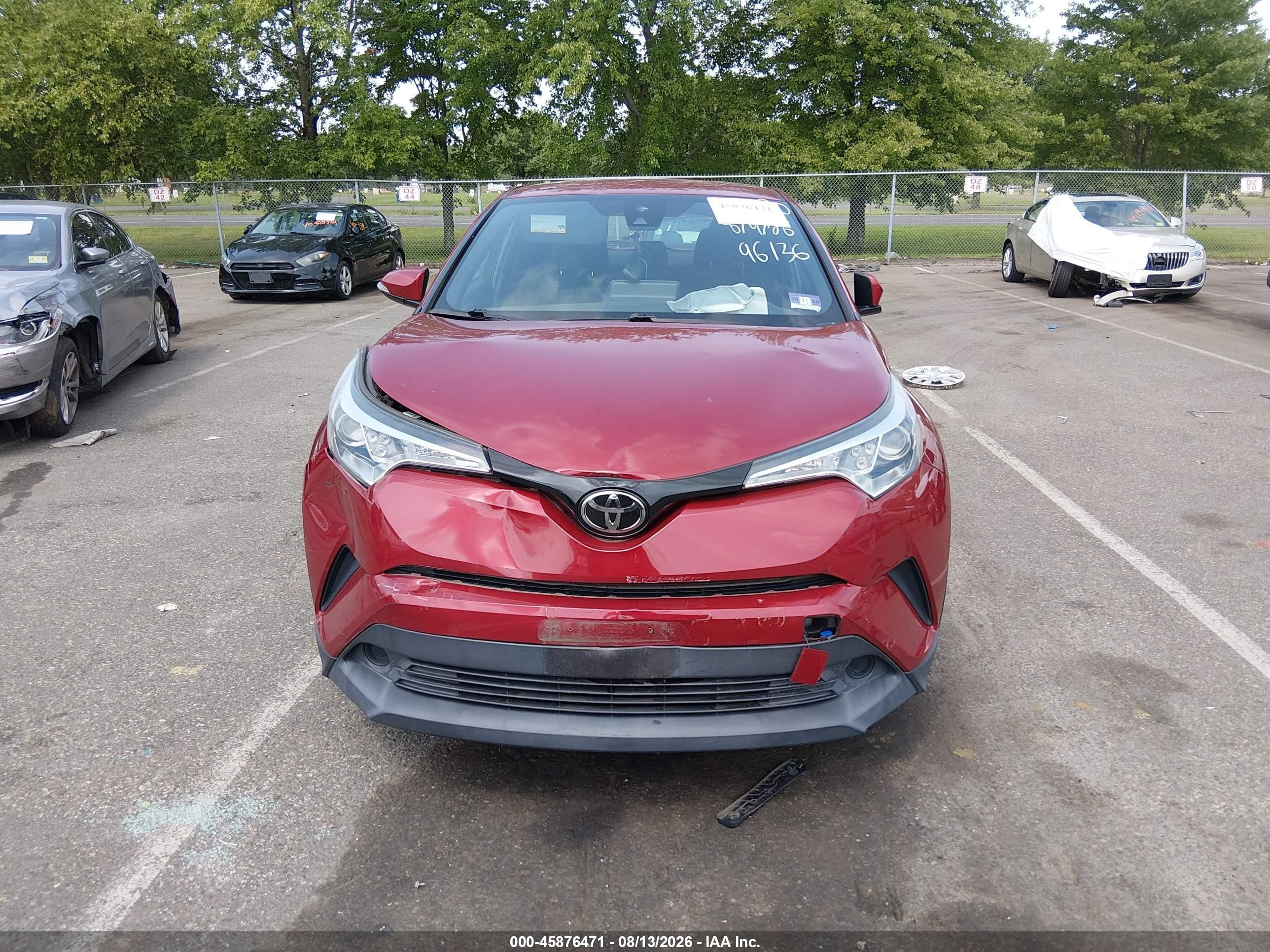2019 Toyota C-hr Le Красный vin: NMTKHMBX6KR096136