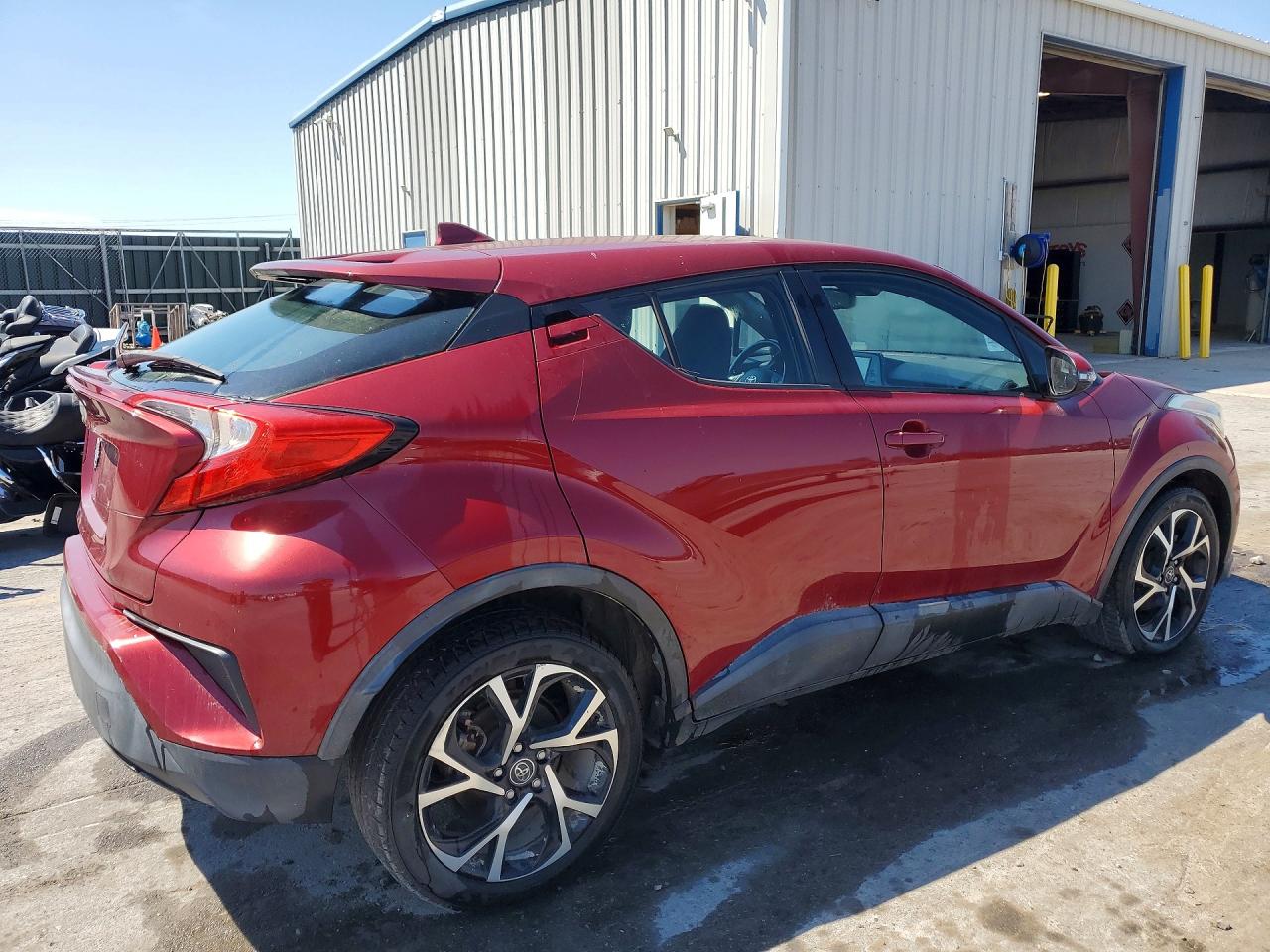 2018 Toyota C-hr Xle Premium Red vin: NMTKHMBX8JR020271