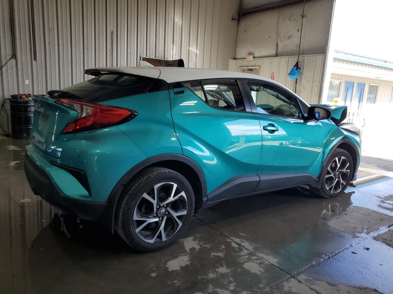 2018 Toyota C-hr Xle Premium Two Tone vin: NMTKHMBX9JR028069