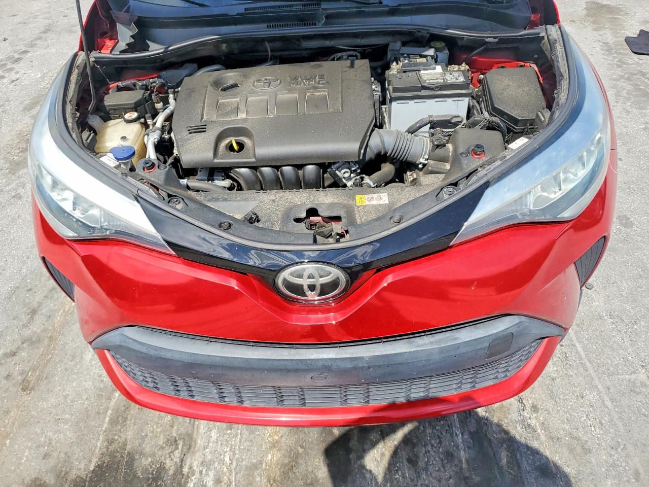 2020 Toyota C-hr Le Red vin: NMTKHMBX9LR104473