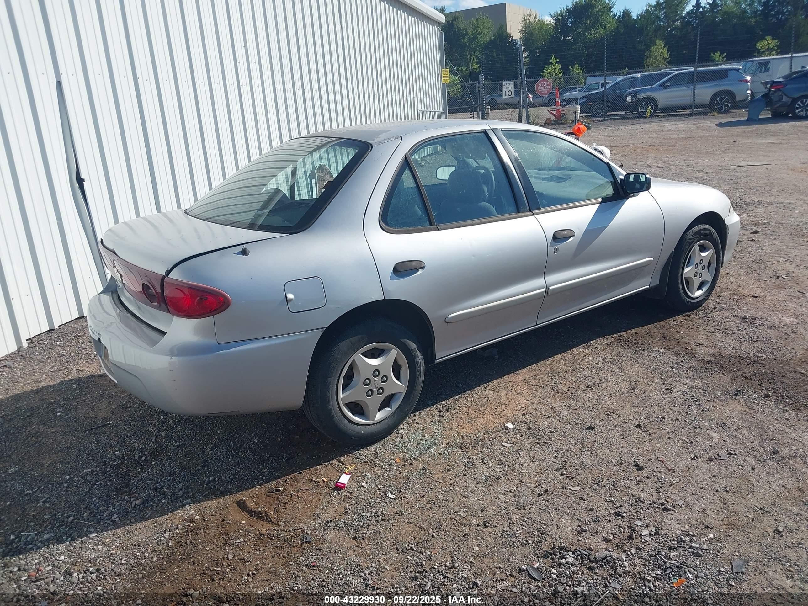 2005 Chevrolet Cavalier   Серебряный vin: OK0570425344     