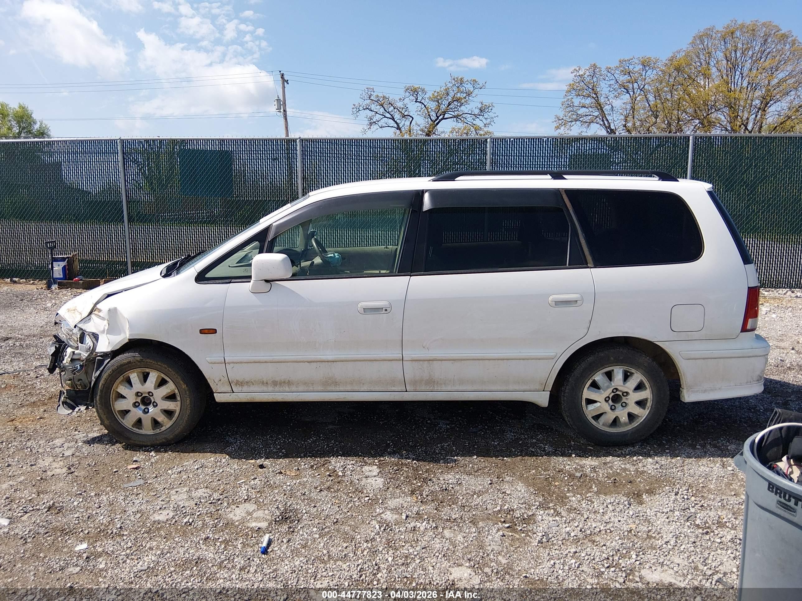 1997 Honda Odyssey   White vin: RA41002049       