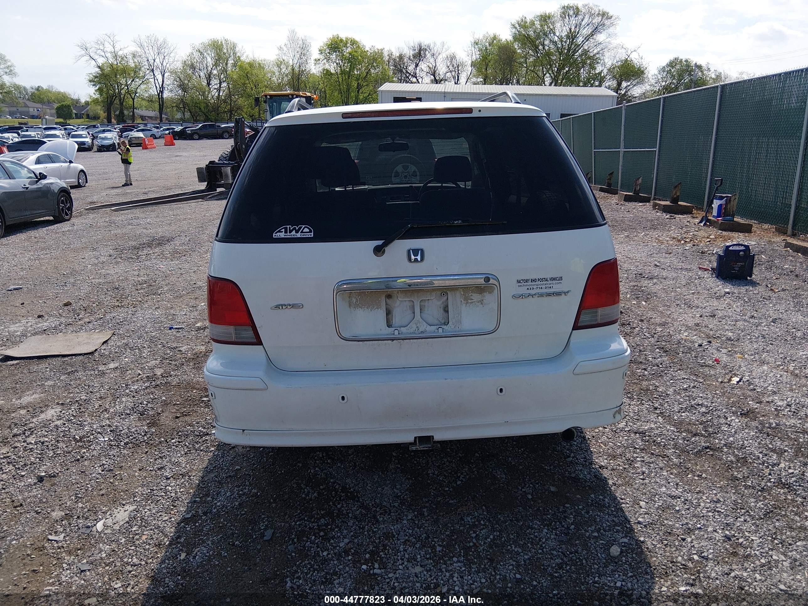 1997 Honda Odyssey   White vin: RA41002049       